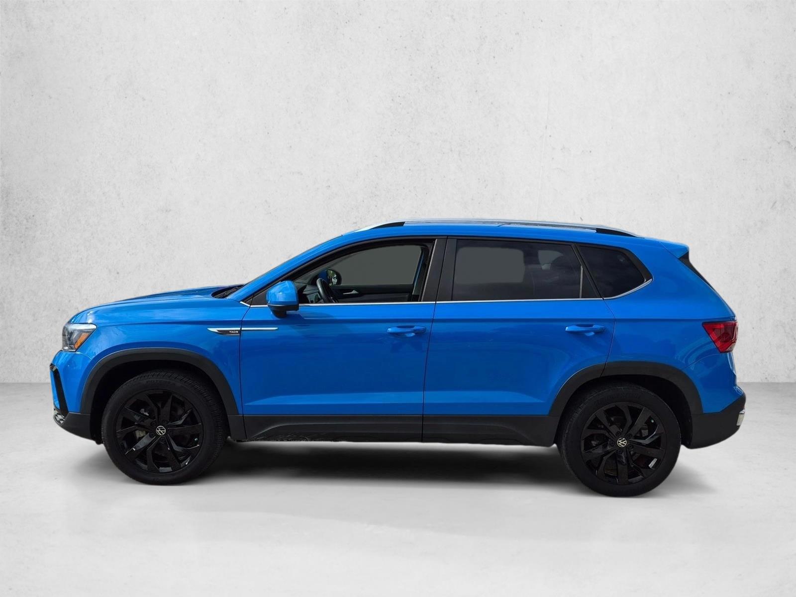 Thumbnail: 2022 Volkswagen Taos - 2
