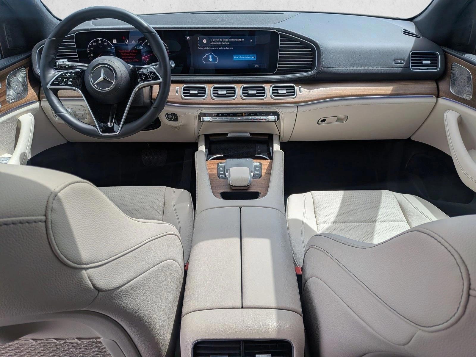 Thumbnail: 2025 Mercedes-Benz GLE - 4