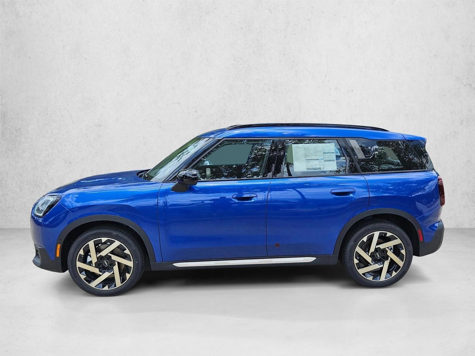 Thumbnail: 2027 MINI Cooper Countryman - 2