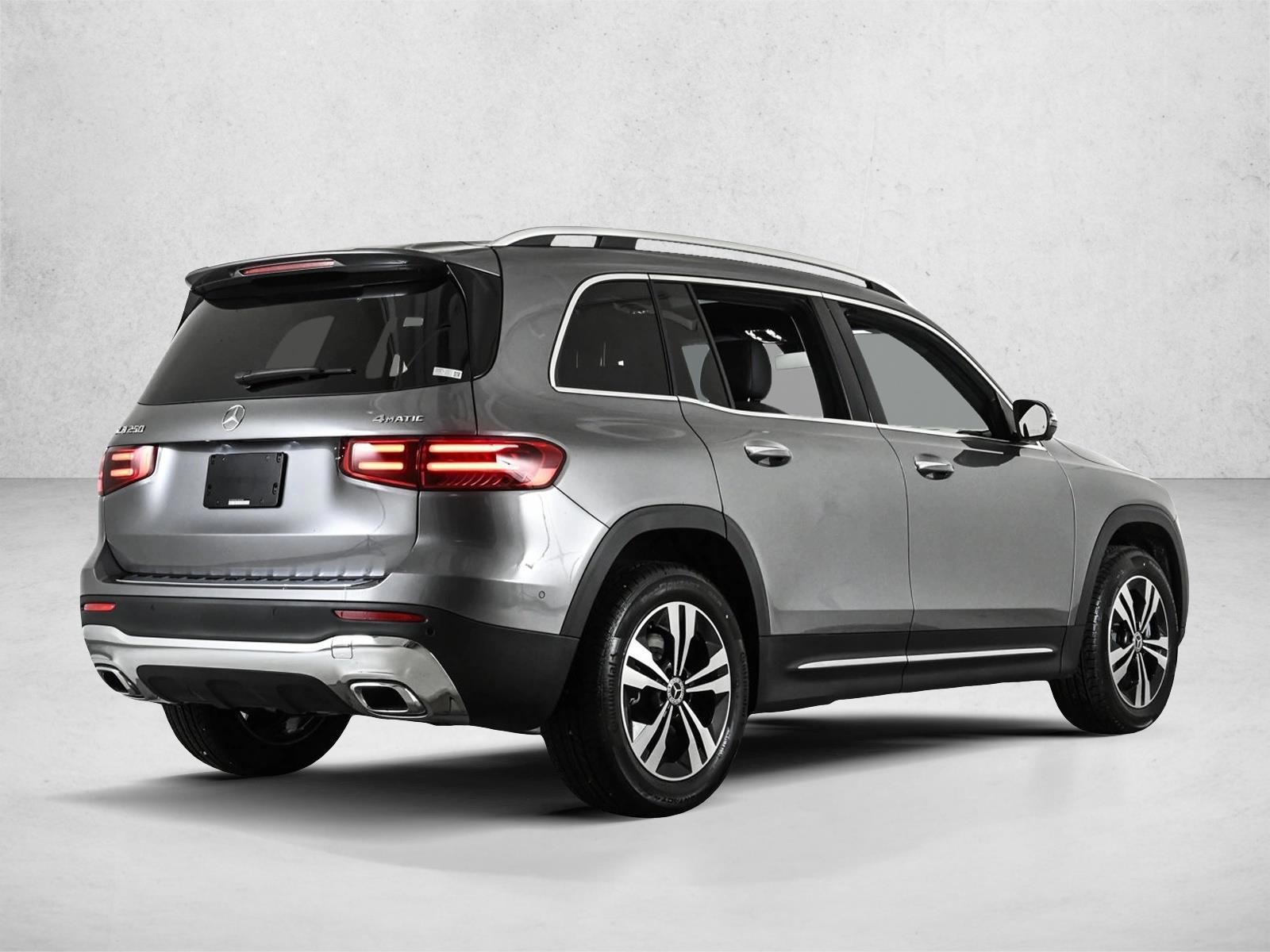2026 Mercedes-Benz GLB