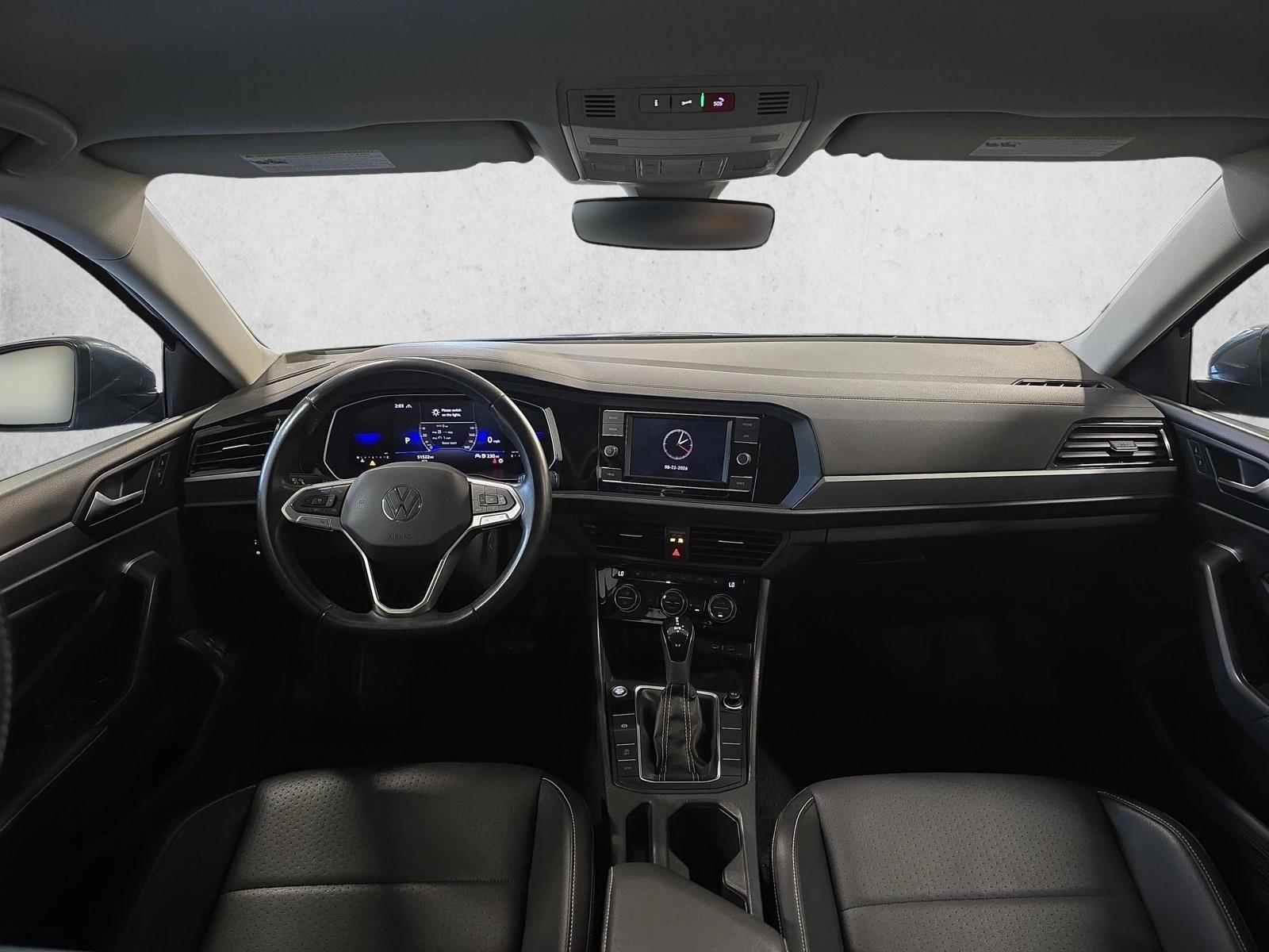 Thumbnail: 2024 Volkswagen Jetta - 3