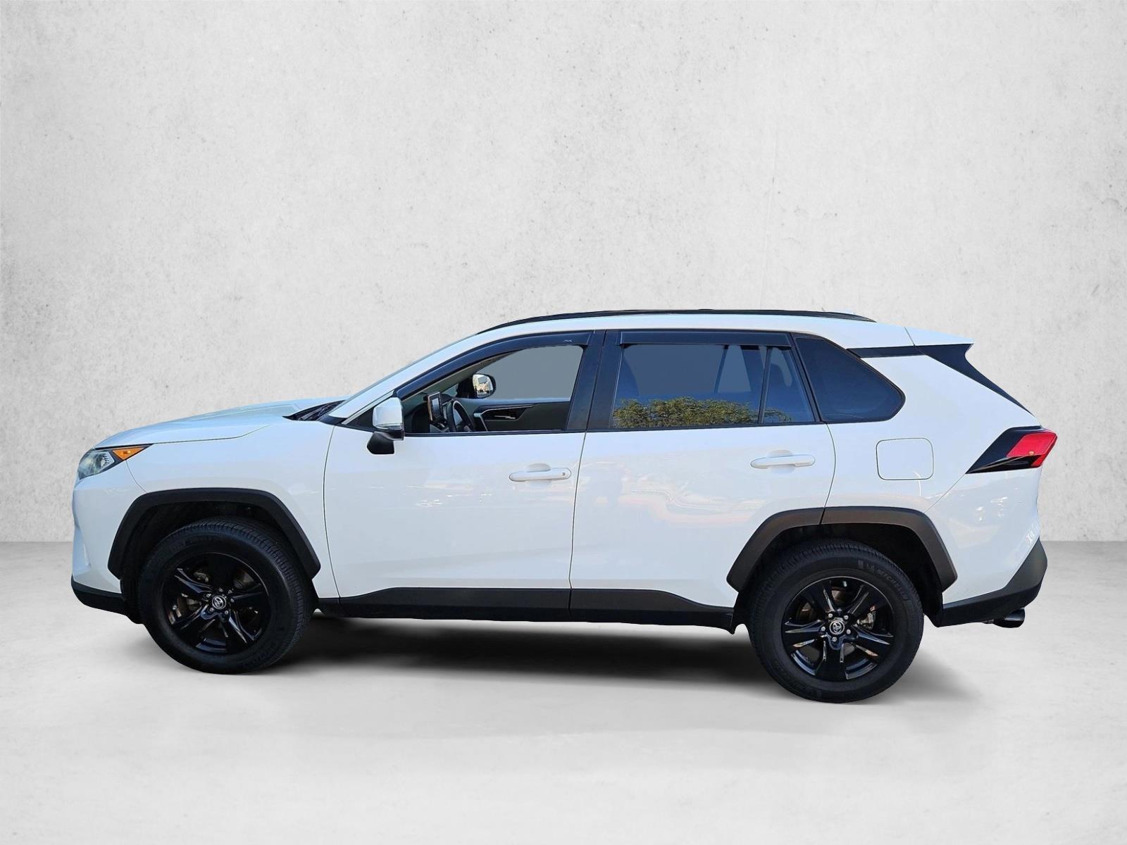 Thumbnail: 2019 Toyota RAV4 - 2