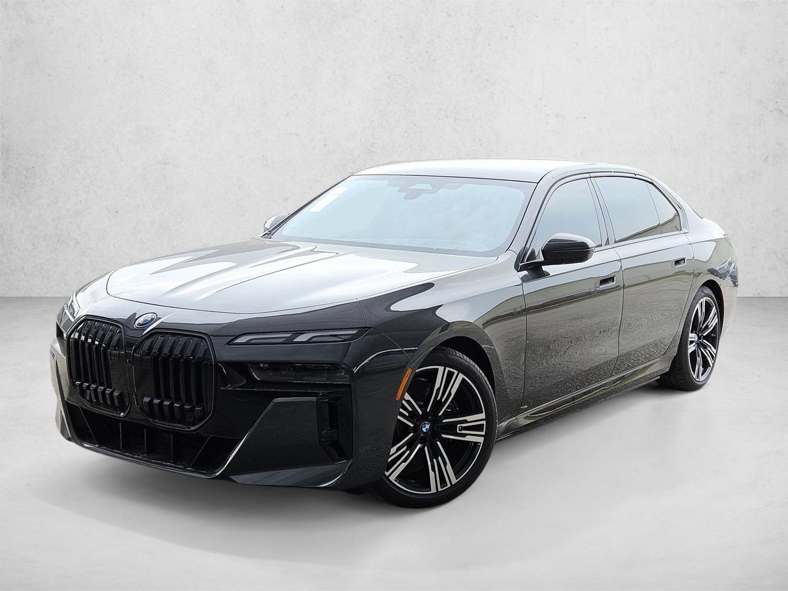 Thumbnail: 2026 BMW i7 - 1