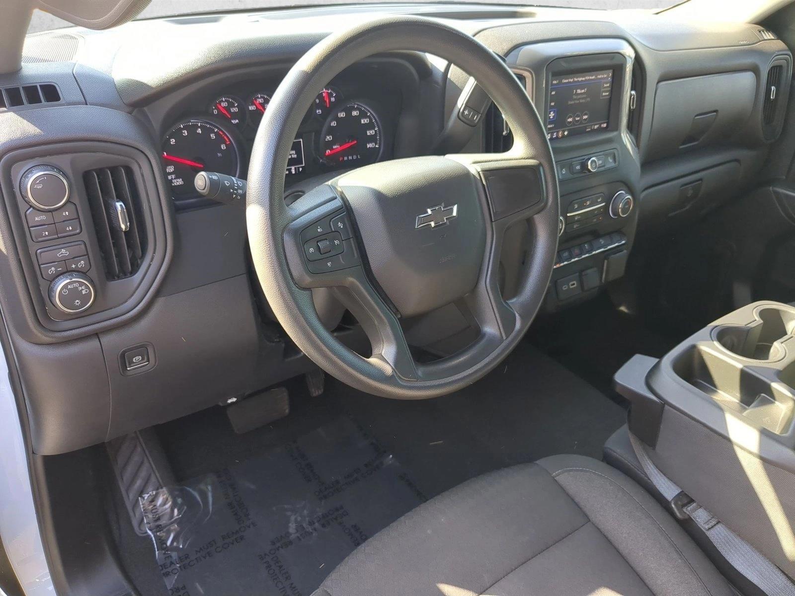 Thumbnail: 2024 Chevrolet Silverado 1500 - 3