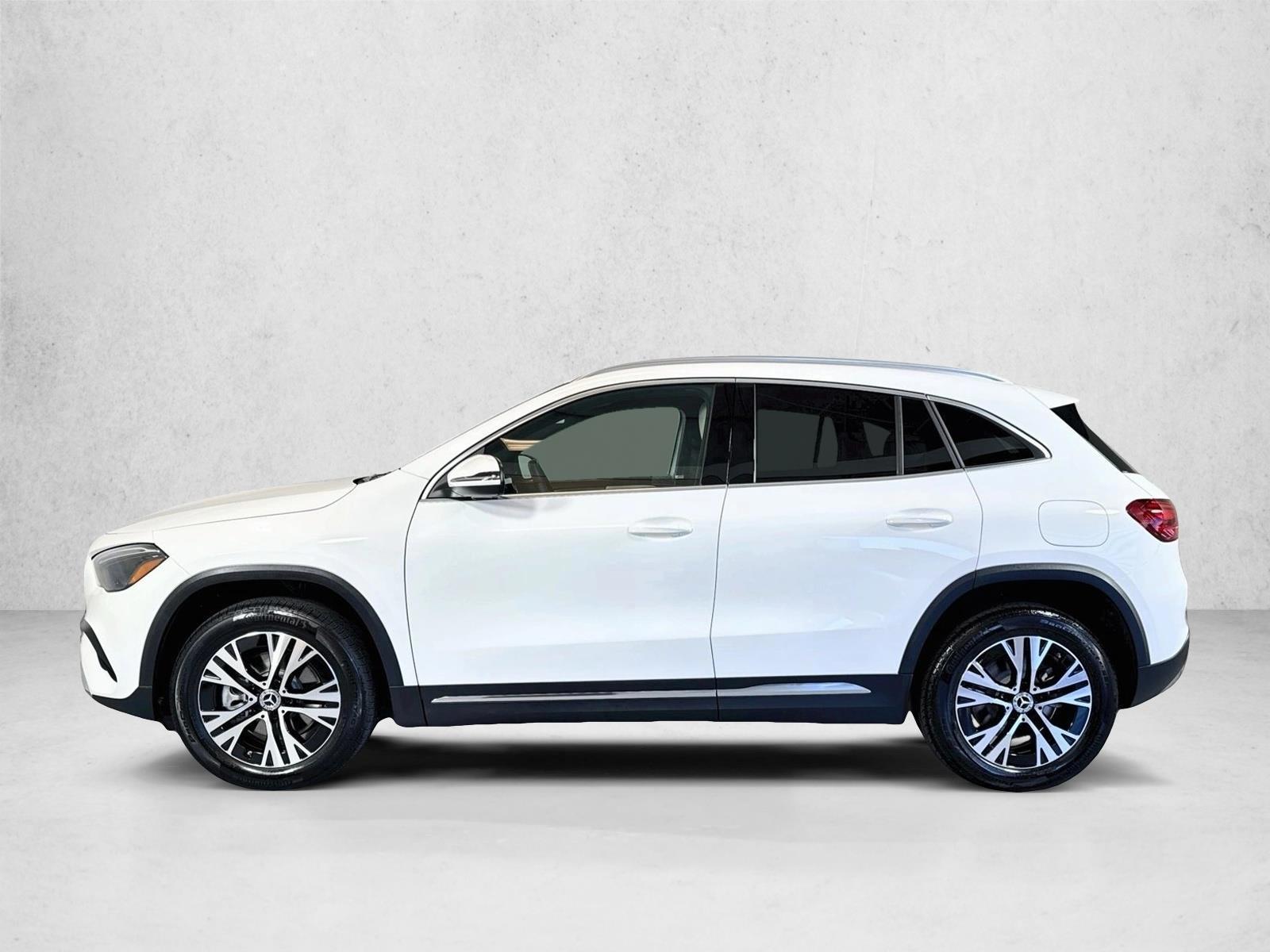 Thumbnail: 2026 Mercedes-Benz GLA - 2