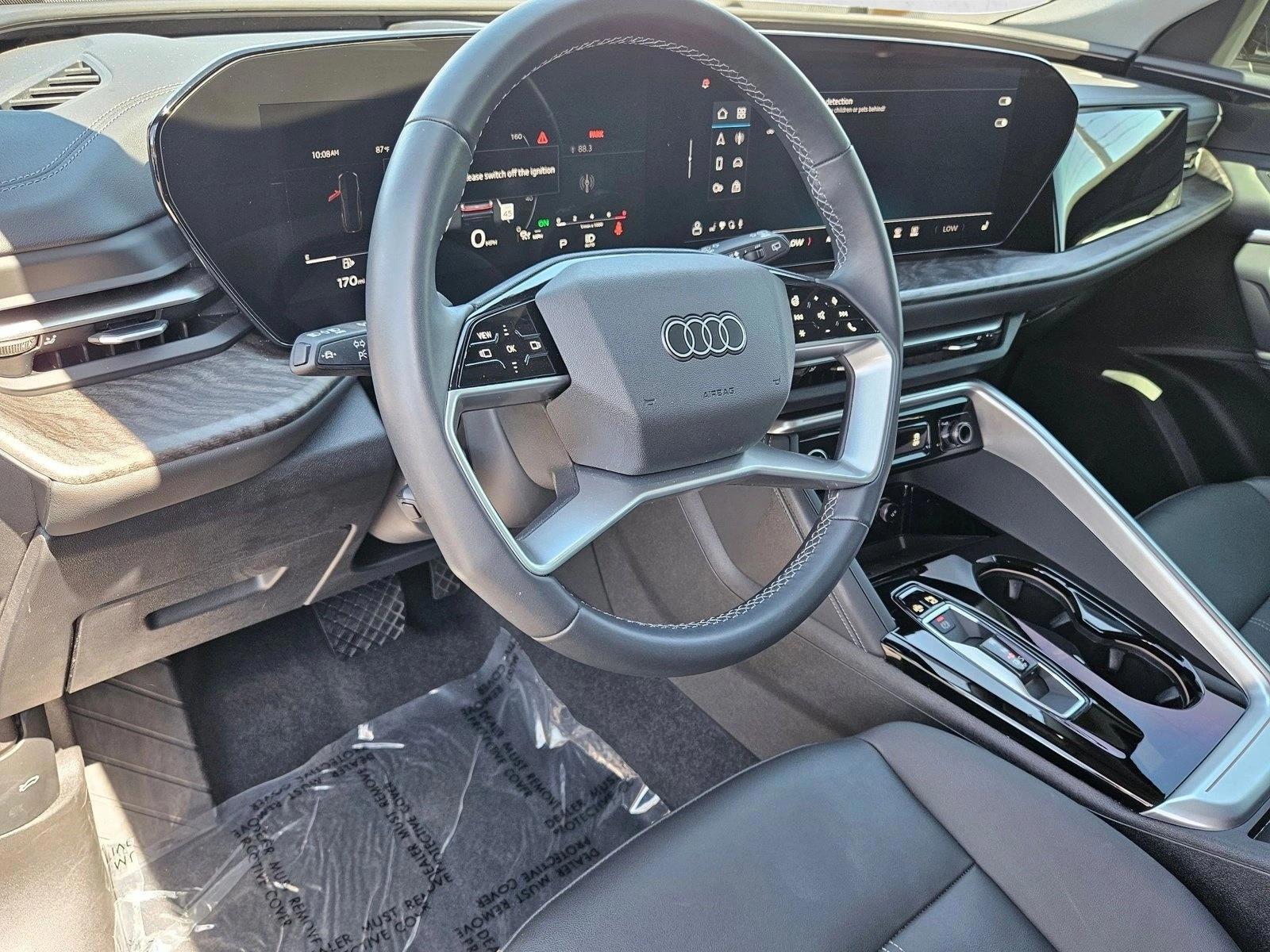 Thumbnail: 2025 Audi Q5 - 3