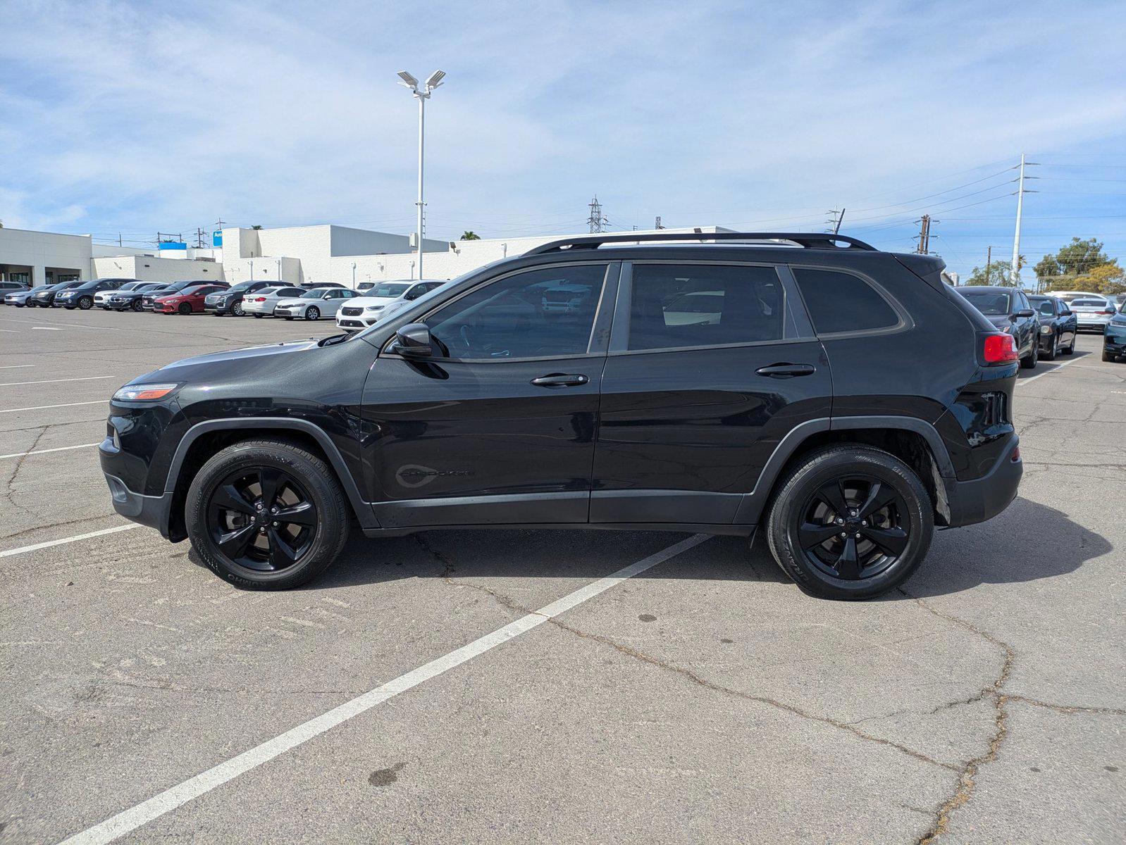 2016 Jeep Cherokee High Altitude - Photo 9