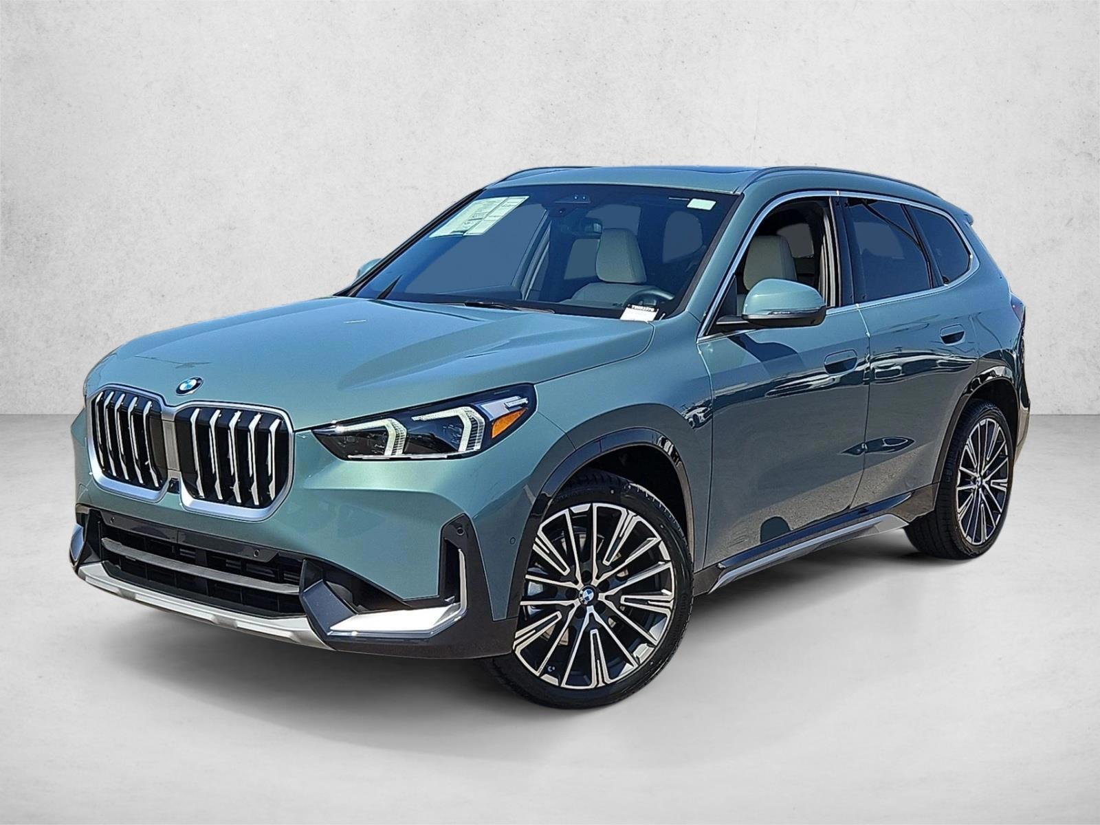 Thumbnail: 2026 BMW X1 - 1