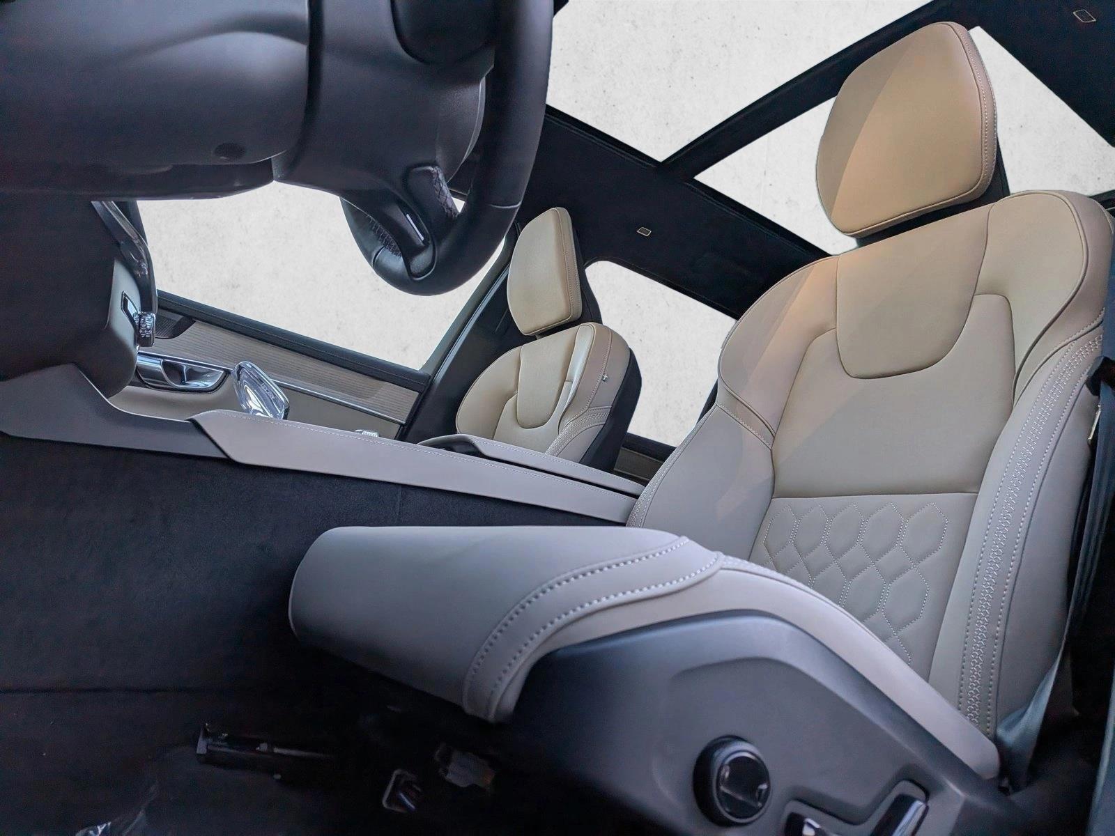 Thumbnail: 2026 Volvo XC90 - 5