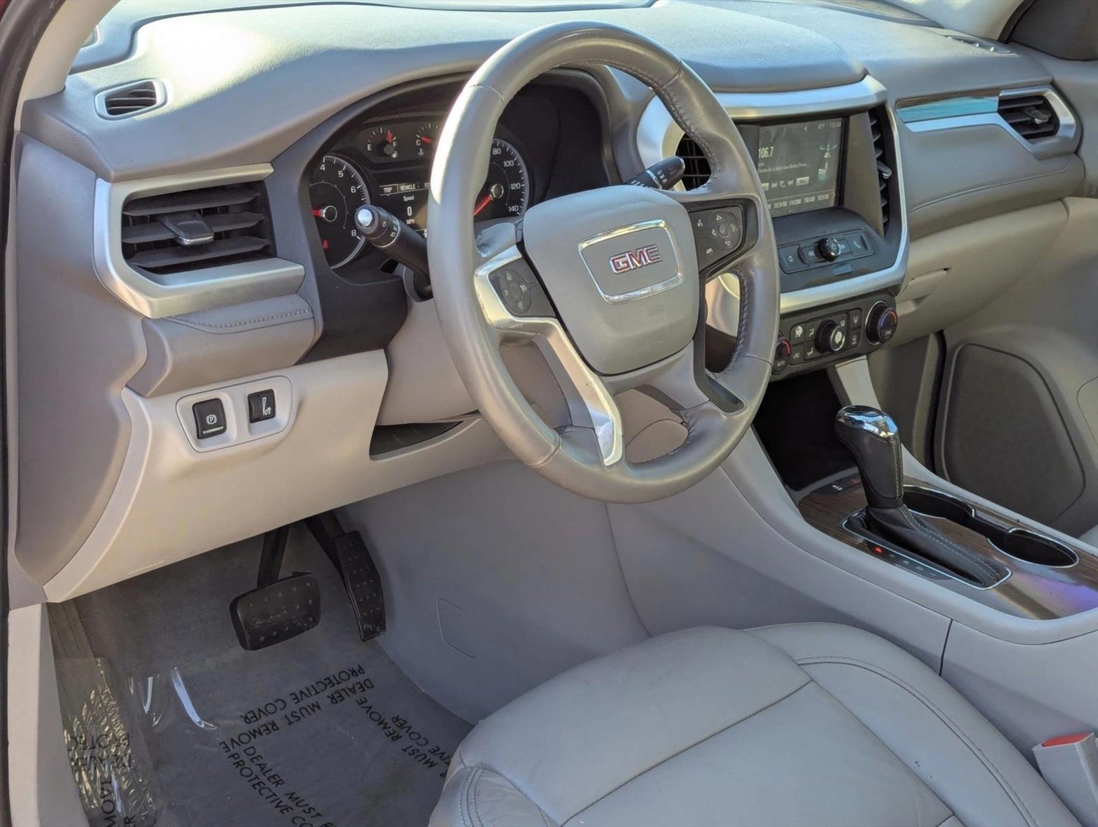 Thumbnail: 2018 GMC Acadia - 3