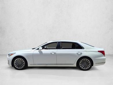 2017 Genesis G90