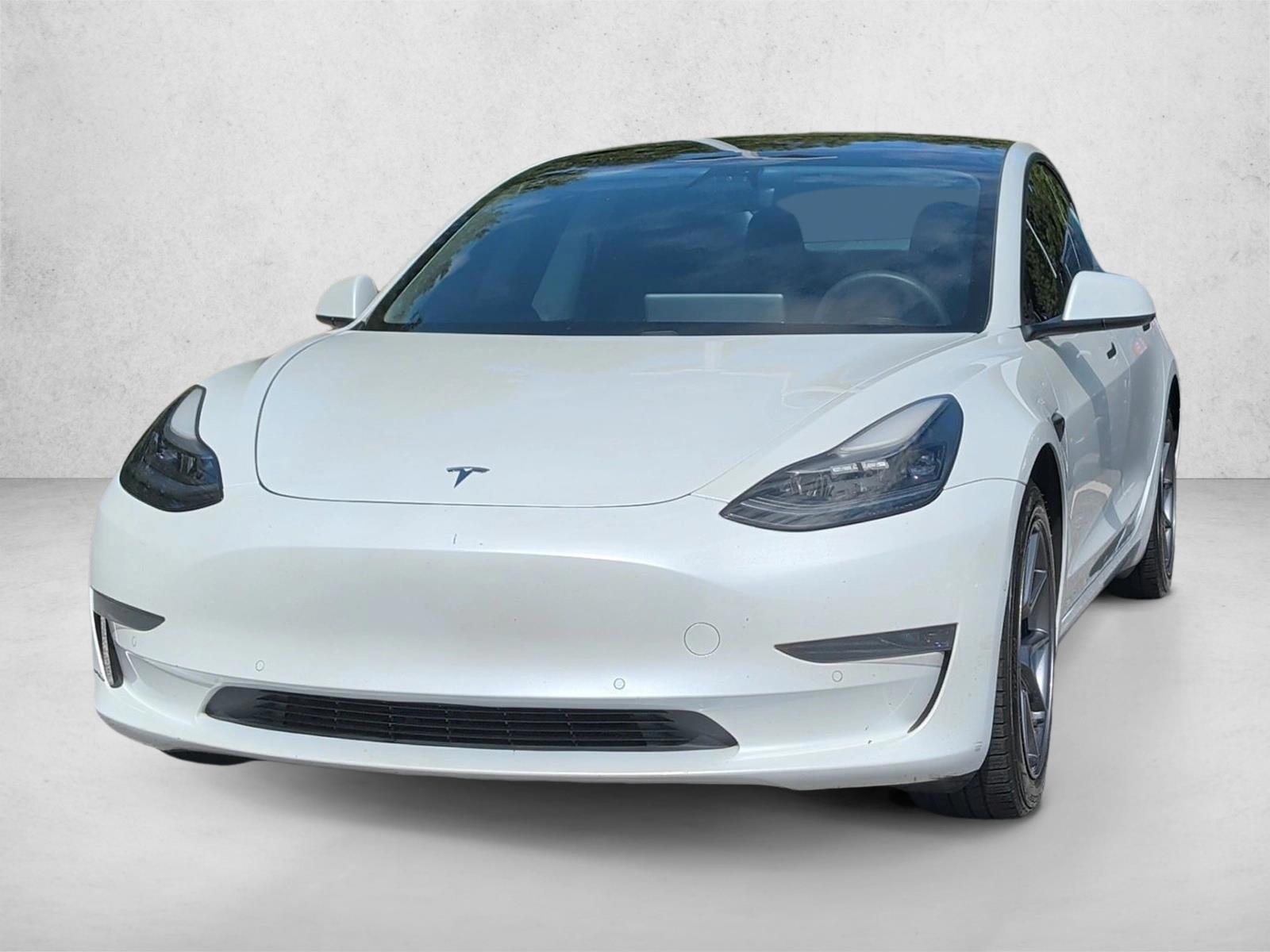 Thumbnail: 2021 Tesla Model 3 - 1