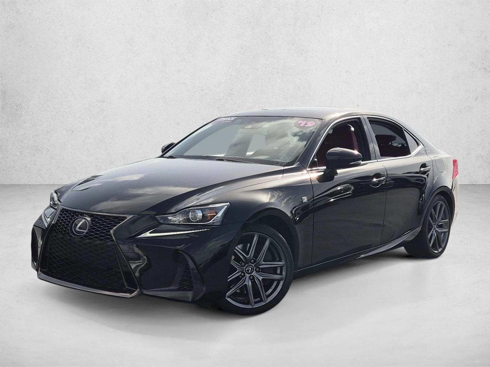 Thumbnail: 2019 Lexus IS - 1
