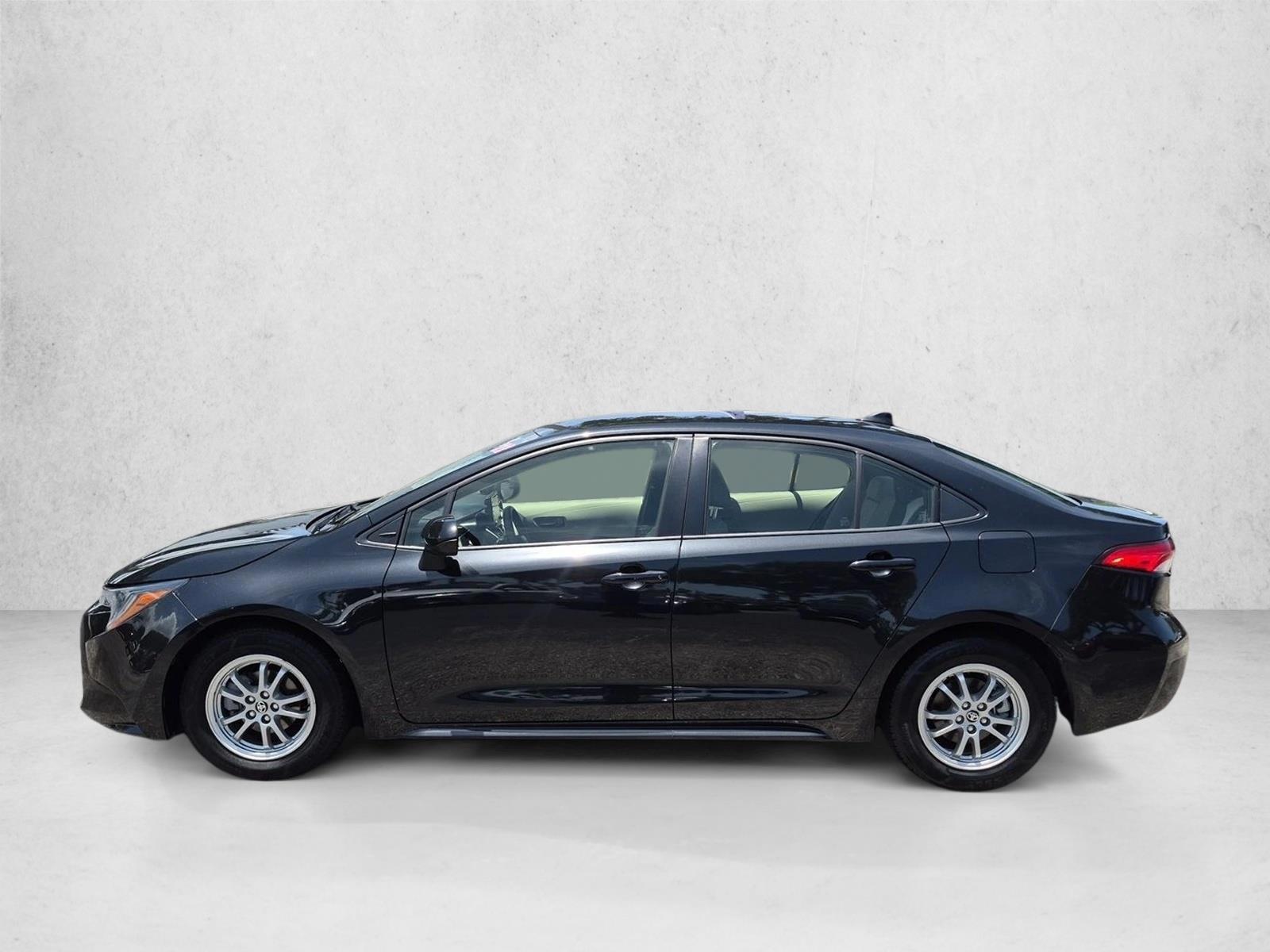 Thumbnail: 2022 Toyota Corolla - 2