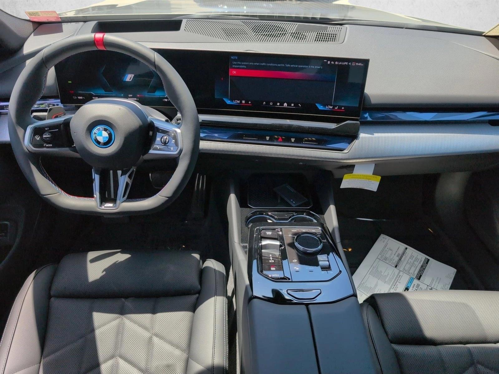 Thumbnail: 2026 BMW i5 - 3