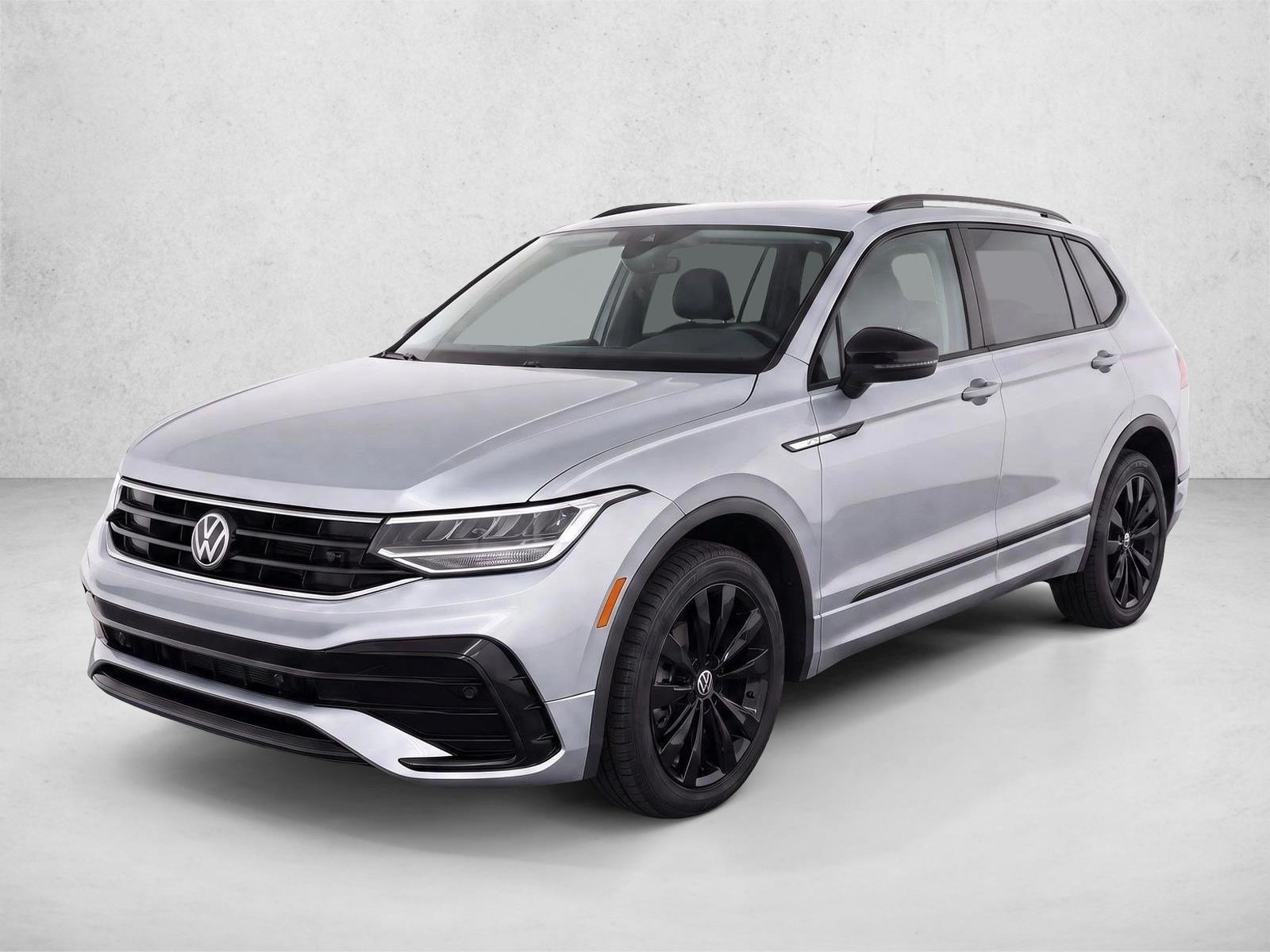 Thumbnail: 2023 Volkswagen Tiguan - 1