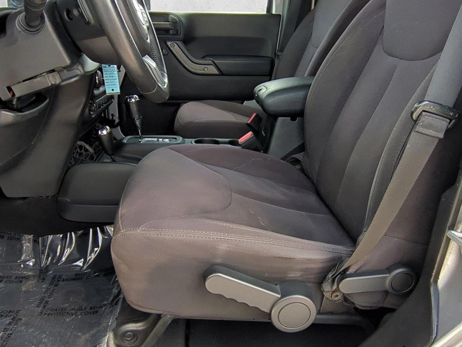 Thumbnail: 2014 Jeep Wrangler - 4
