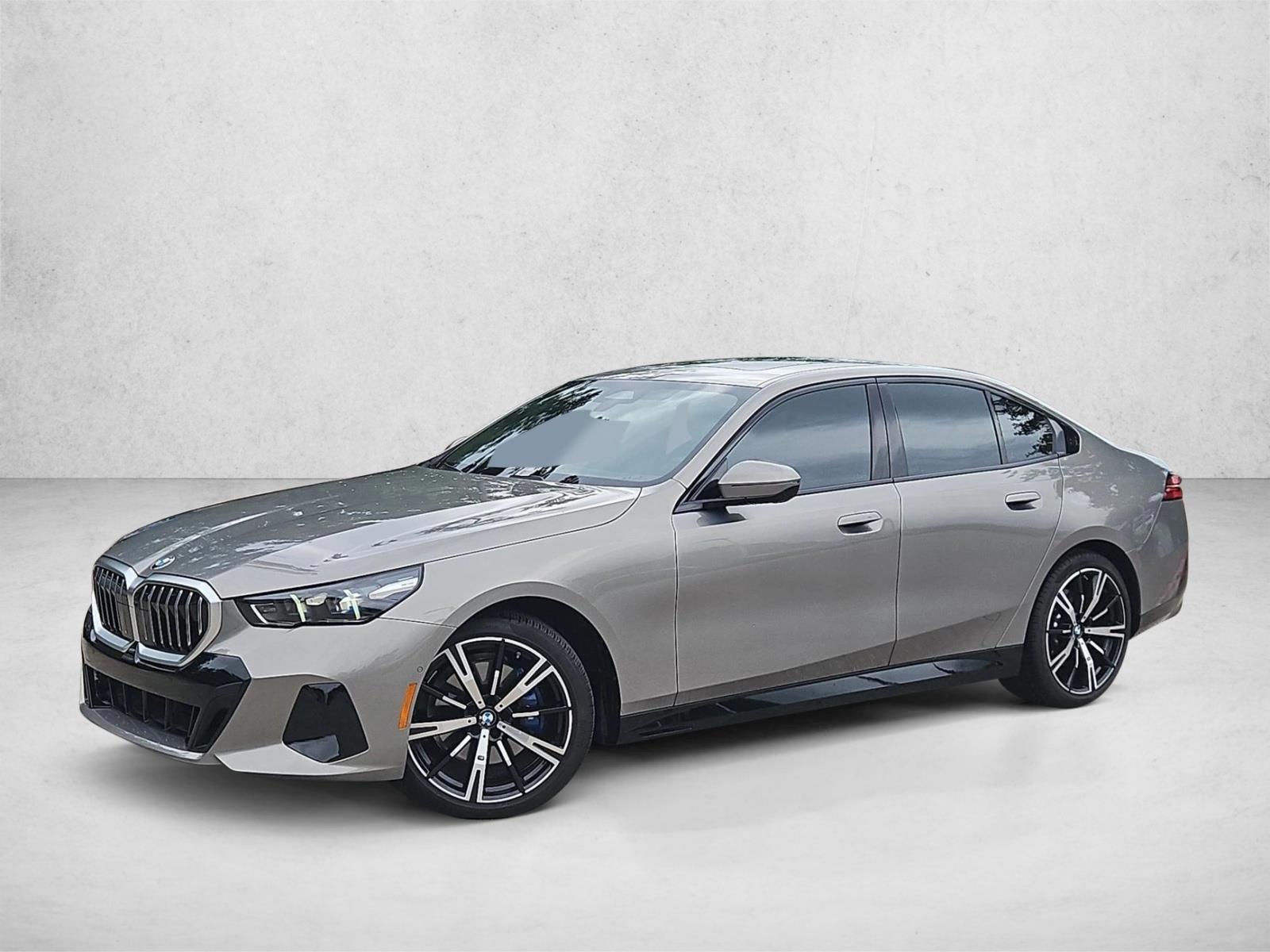 Thumbnail: 2026 BMW 5 Series - 1