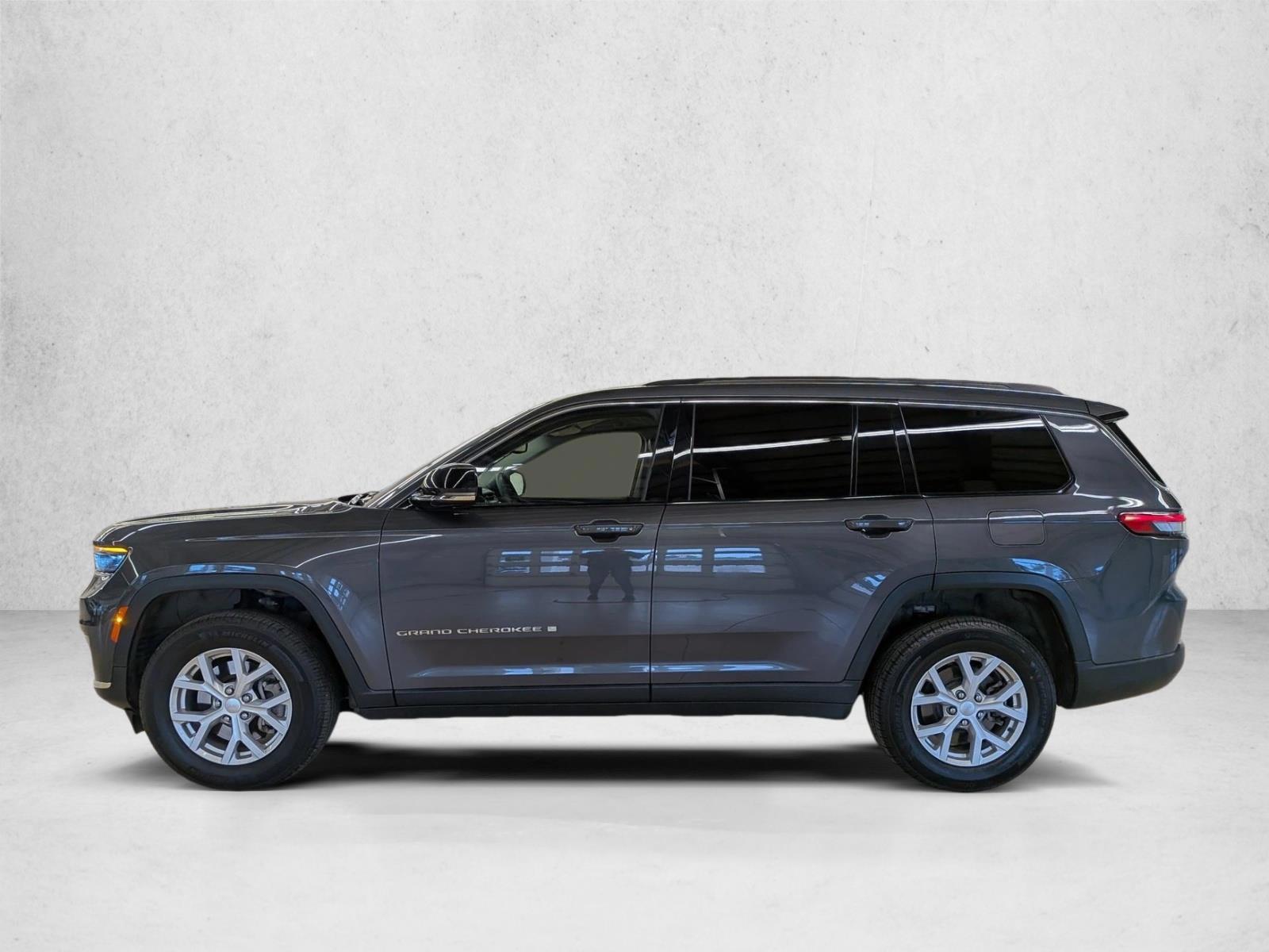 Thumbnail: 2023 Jeep Grand Cherokee L - 2