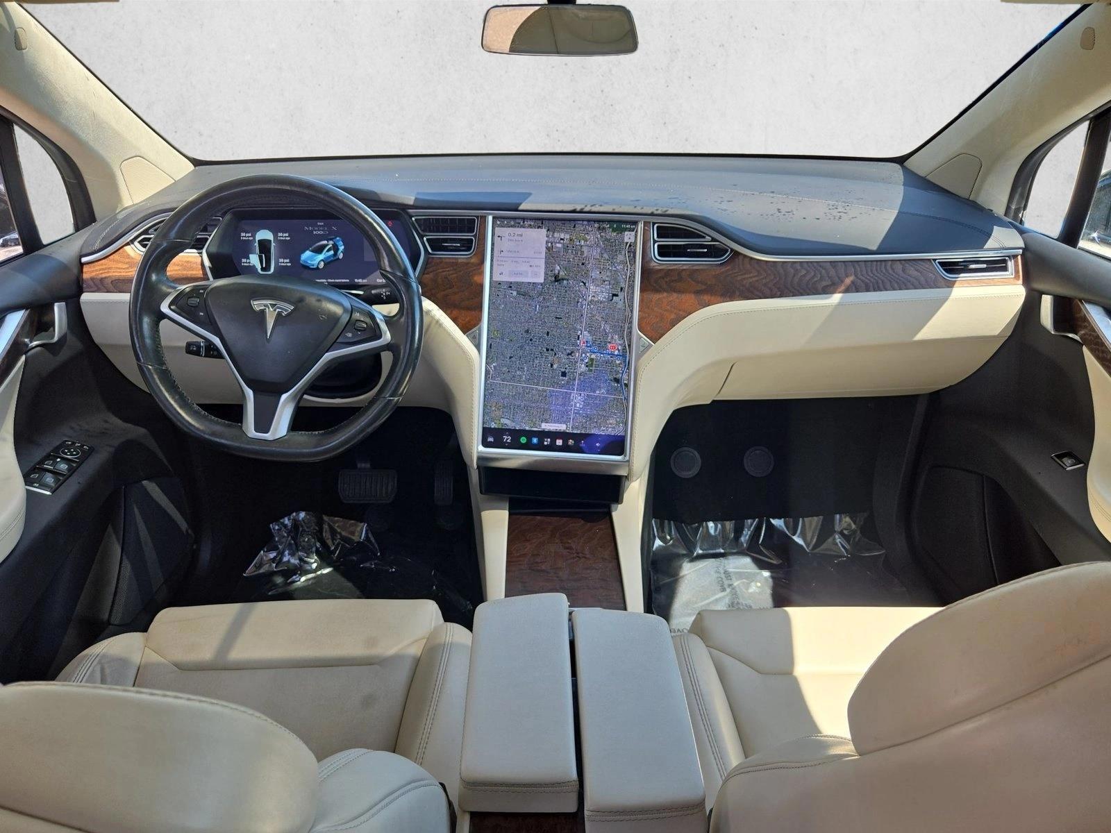 Thumbnail: 2018 Tesla Model X - 3
