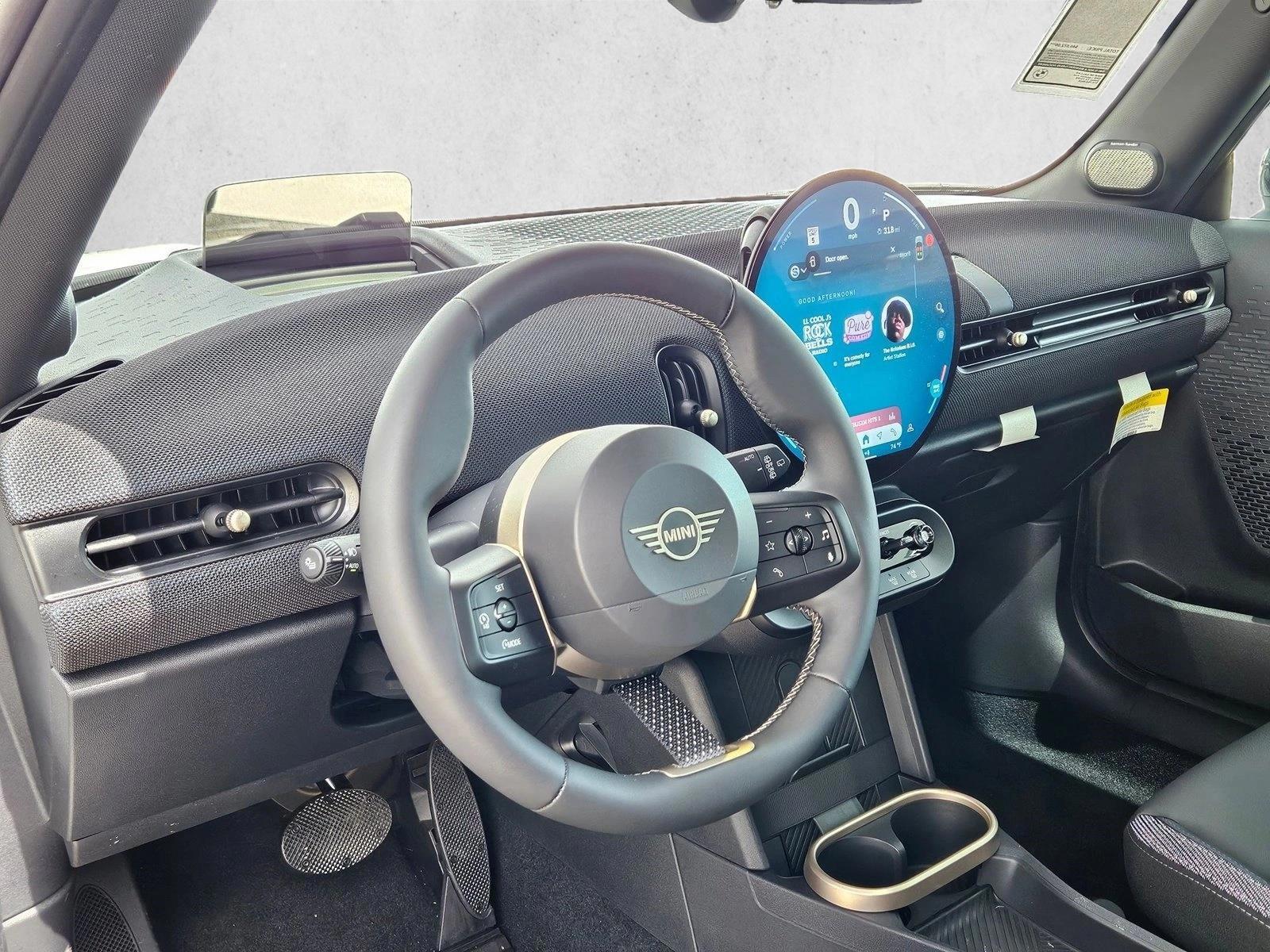 Thumbnail: 2026 MINI Cooper Hardtop - 3