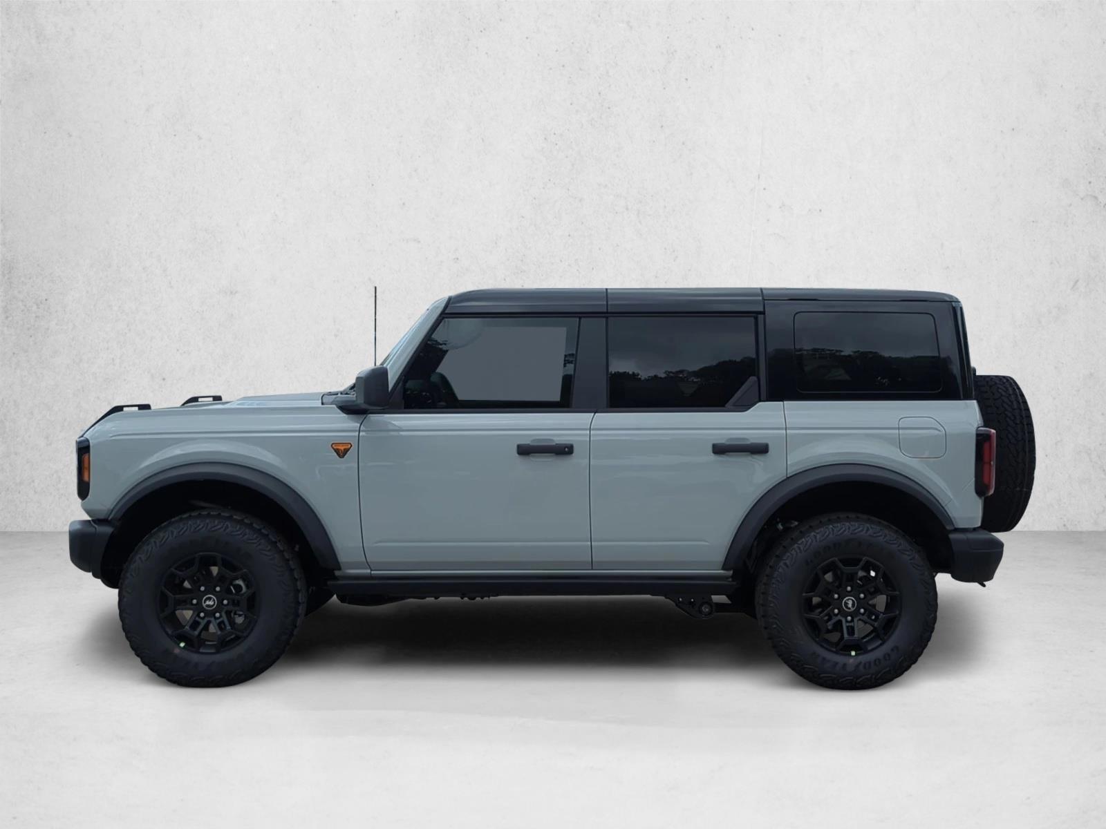 Thumbnail: 2026 Ford Bronco - 2