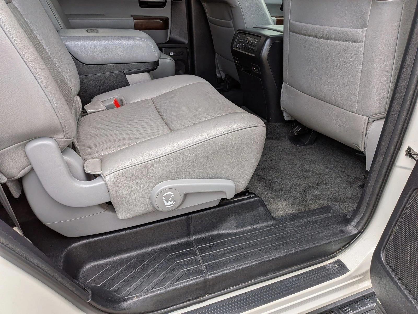Thumbnail: 2014 Toyota Sequoia - 7
