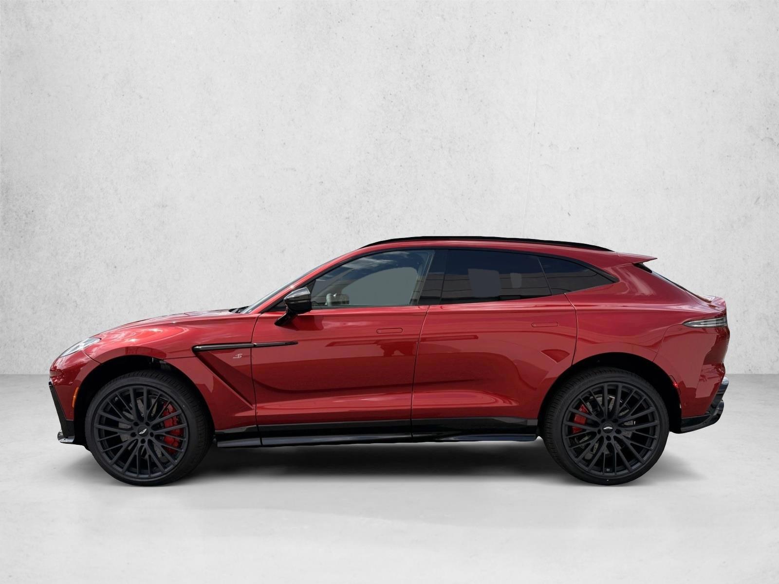Thumbnail: 2026 Aston Martin DBX - 2