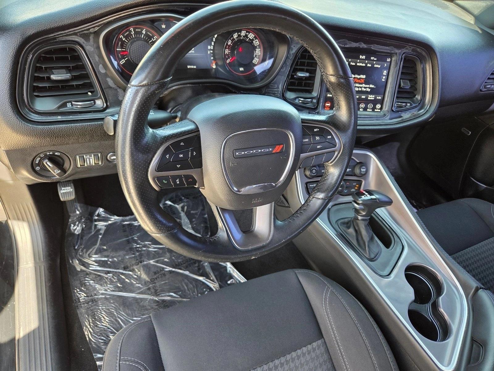 Thumbnail: 2019 Dodge Challenger - 3
