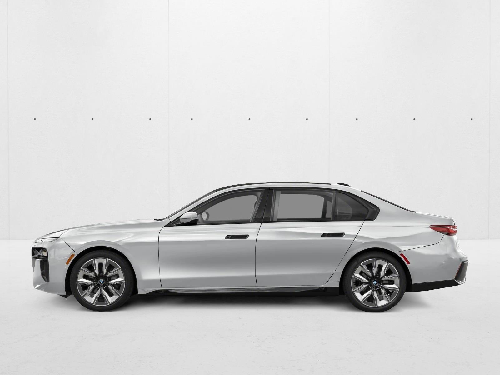 Thumbnail: 2026 BMW 7 Series - 2