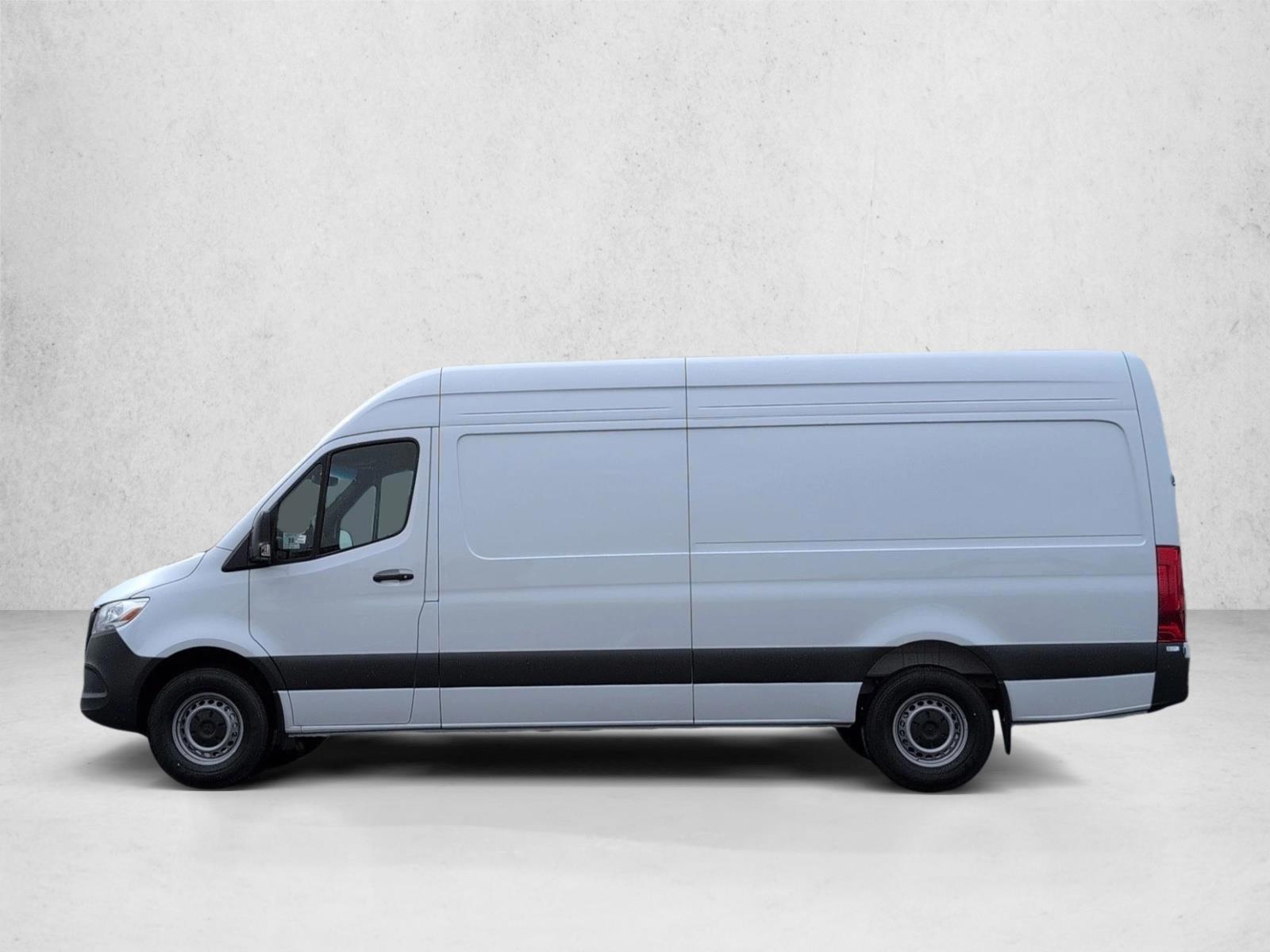 Thumbnail: 2026 Mercedes-Benz Sprinter - 2