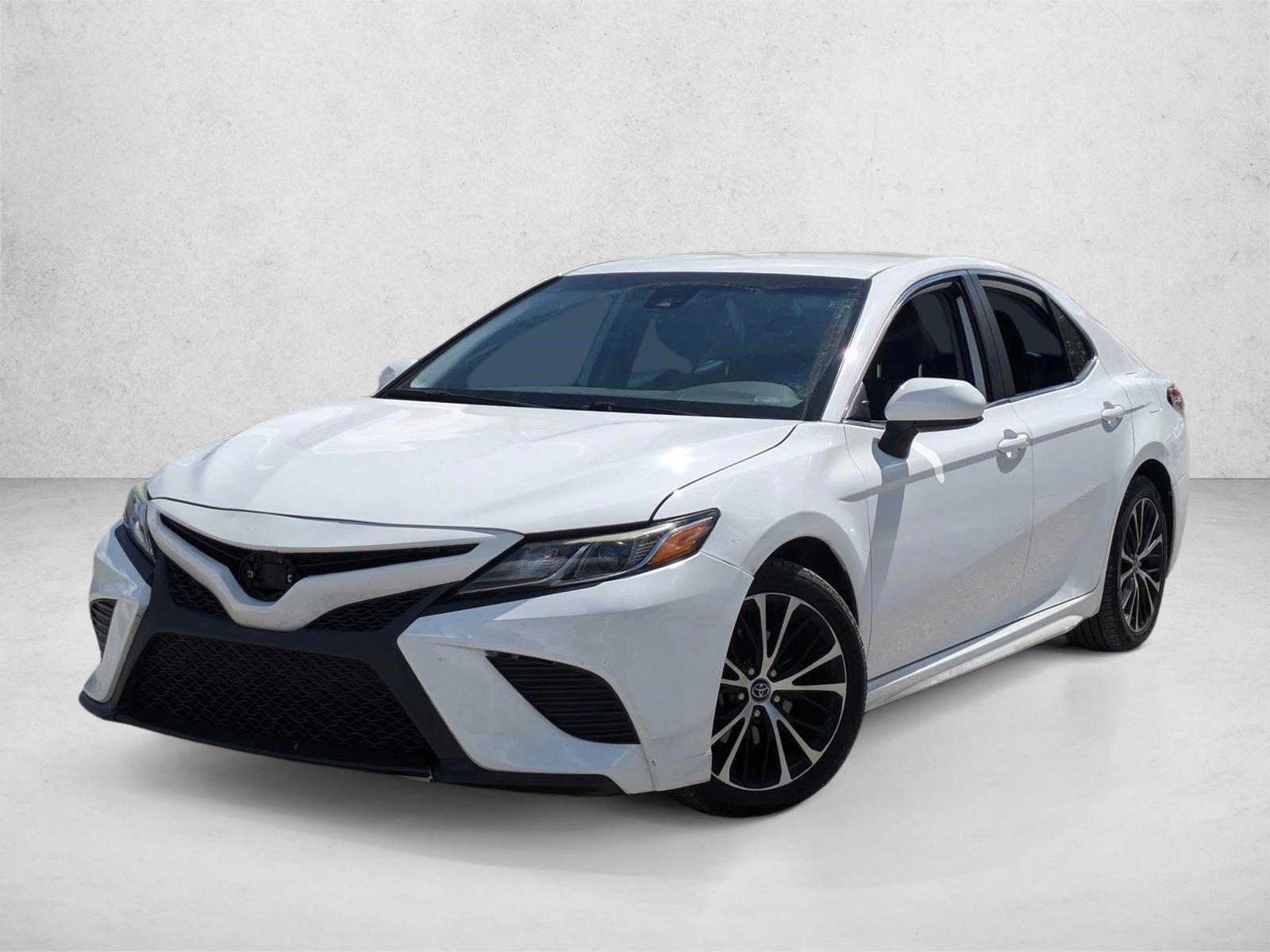 Thumbnail: 2020 Toyota Camry - 1
