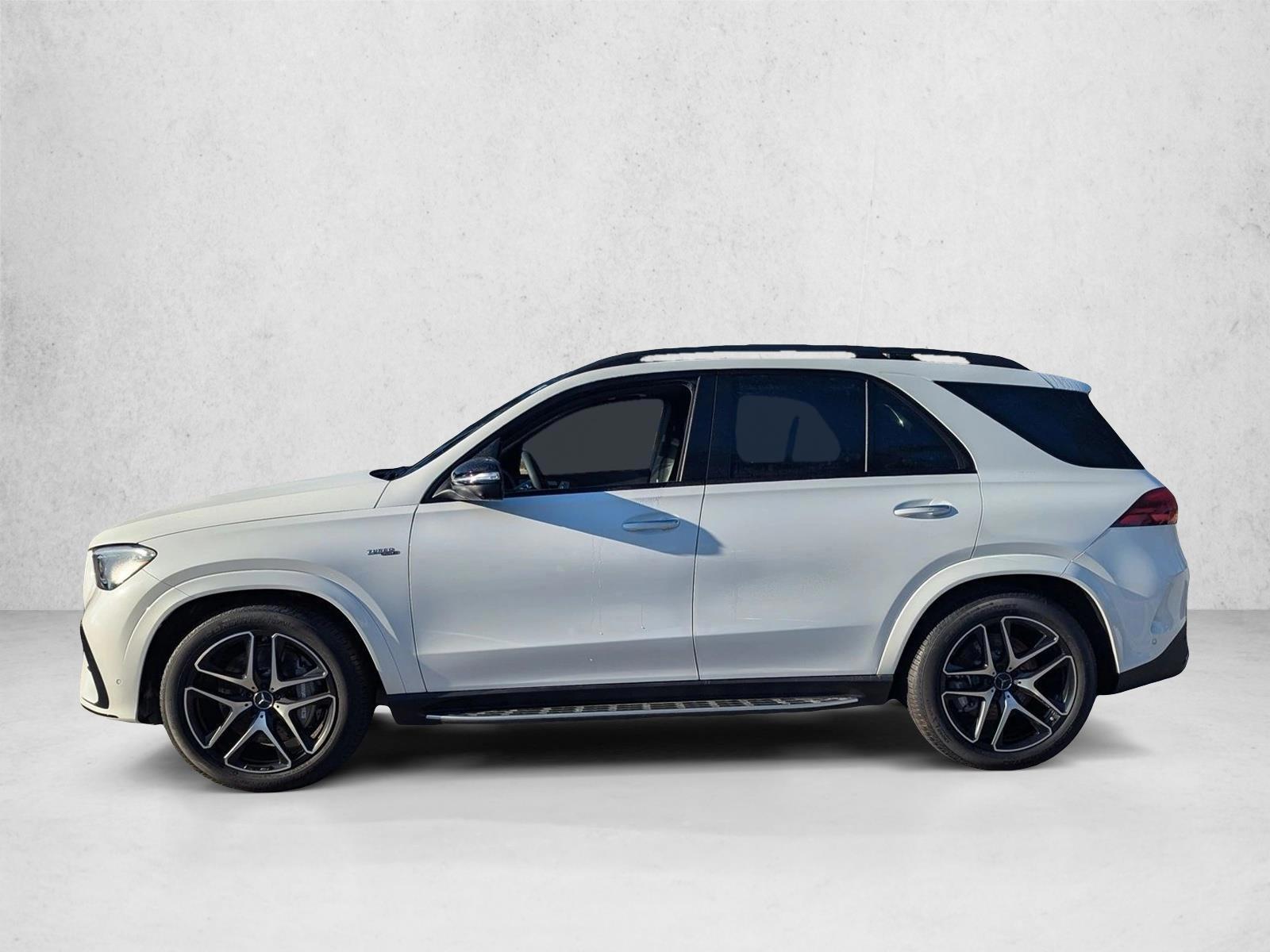 Thumbnail: 2026 Mercedes-Benz GLE - 2
