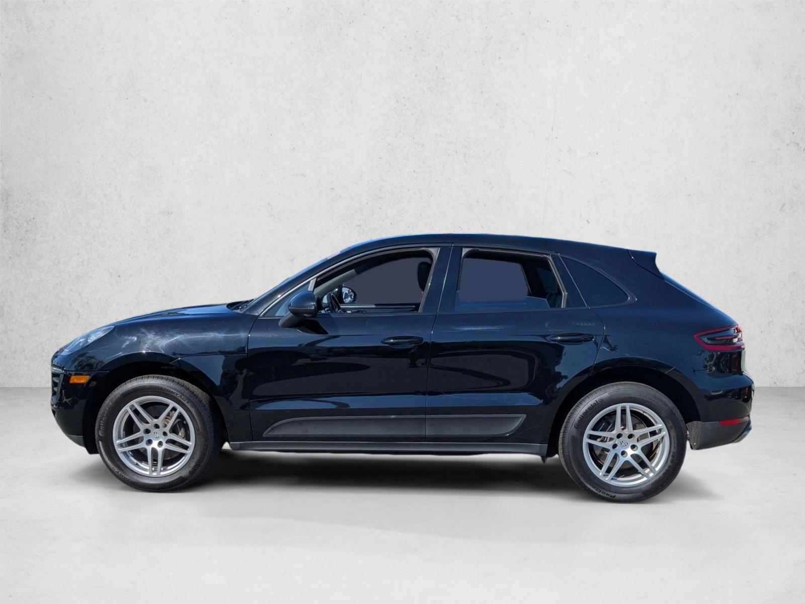 Thumbnail: 2018 Porsche Macan - 2