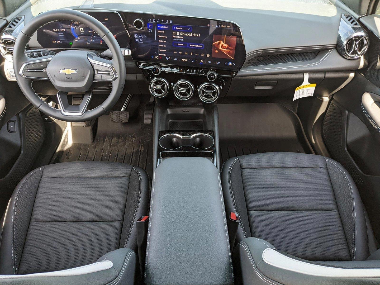 Thumbnail: 2025 Chevrolet Blazer EV - 4