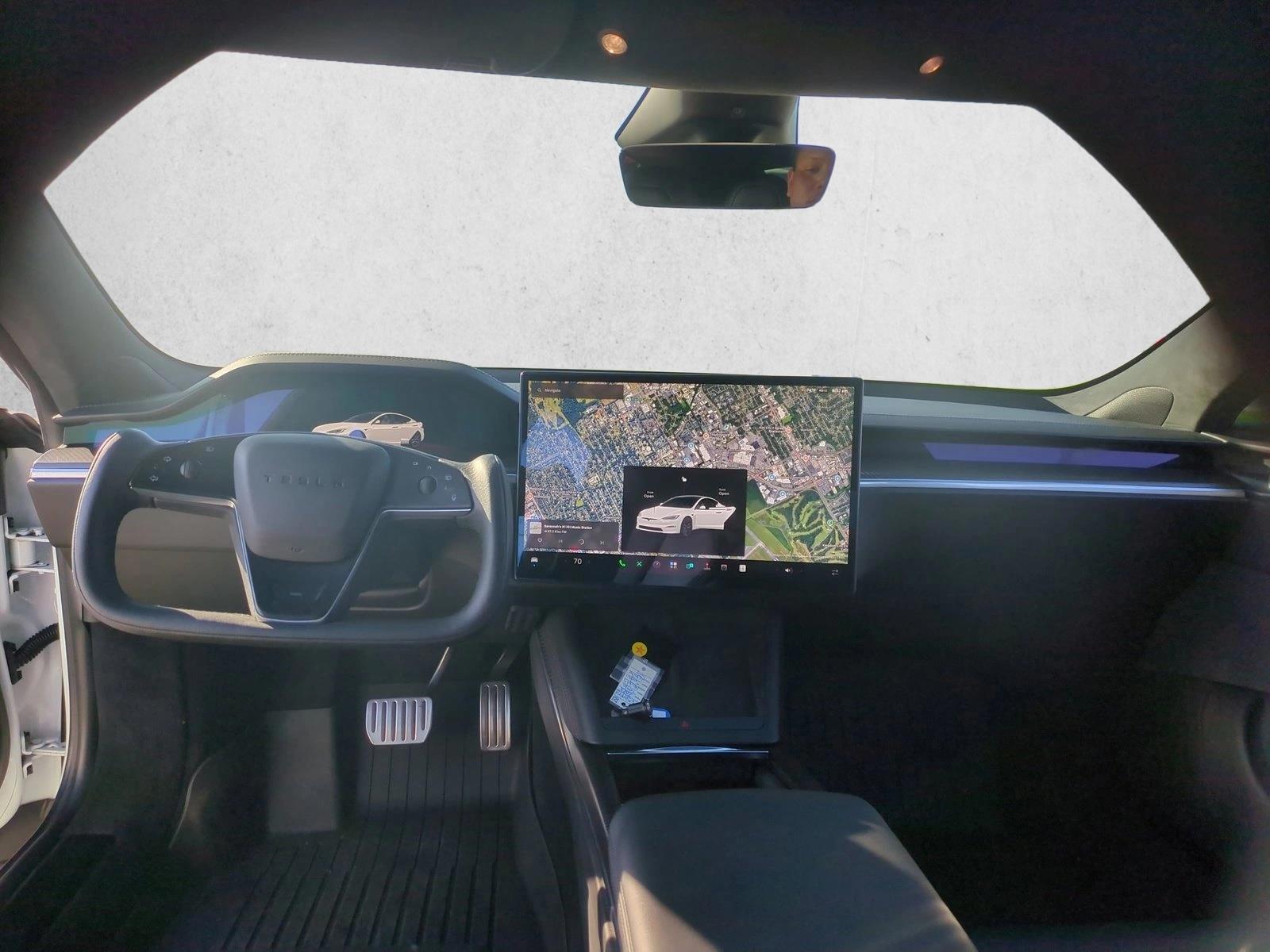 Thumbnail: 2023 Tesla Model S - 4