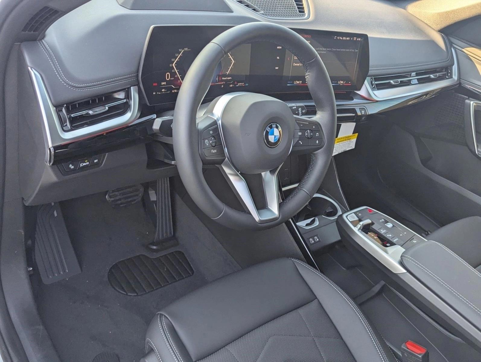 Thumbnail: 2026 BMW X1 - 3