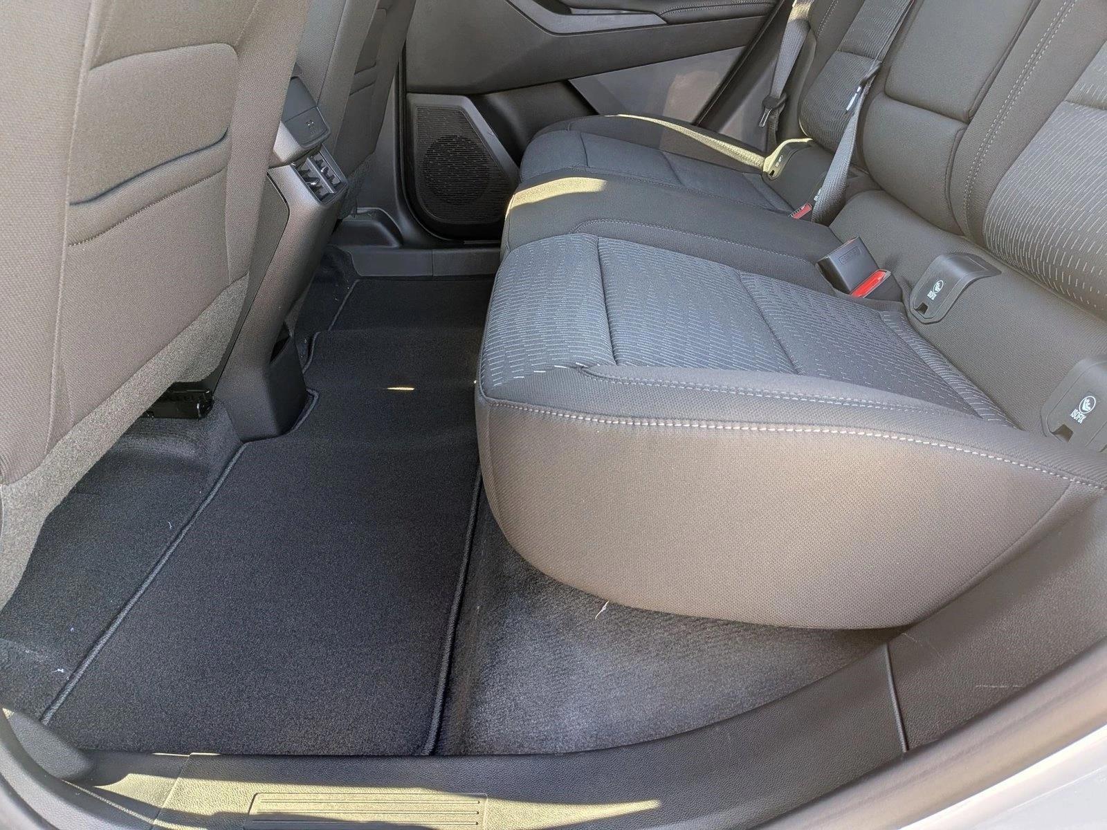 Thumbnail: 2026 Chevrolet Equinox - 3