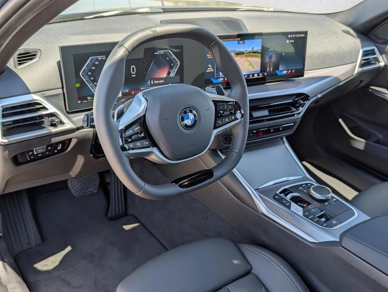 Thumbnail: 2026 BMW 3 Series - 3
