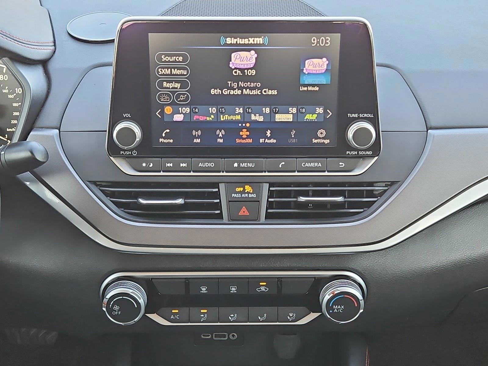 2025 Nissan Altima SR - Photo 14