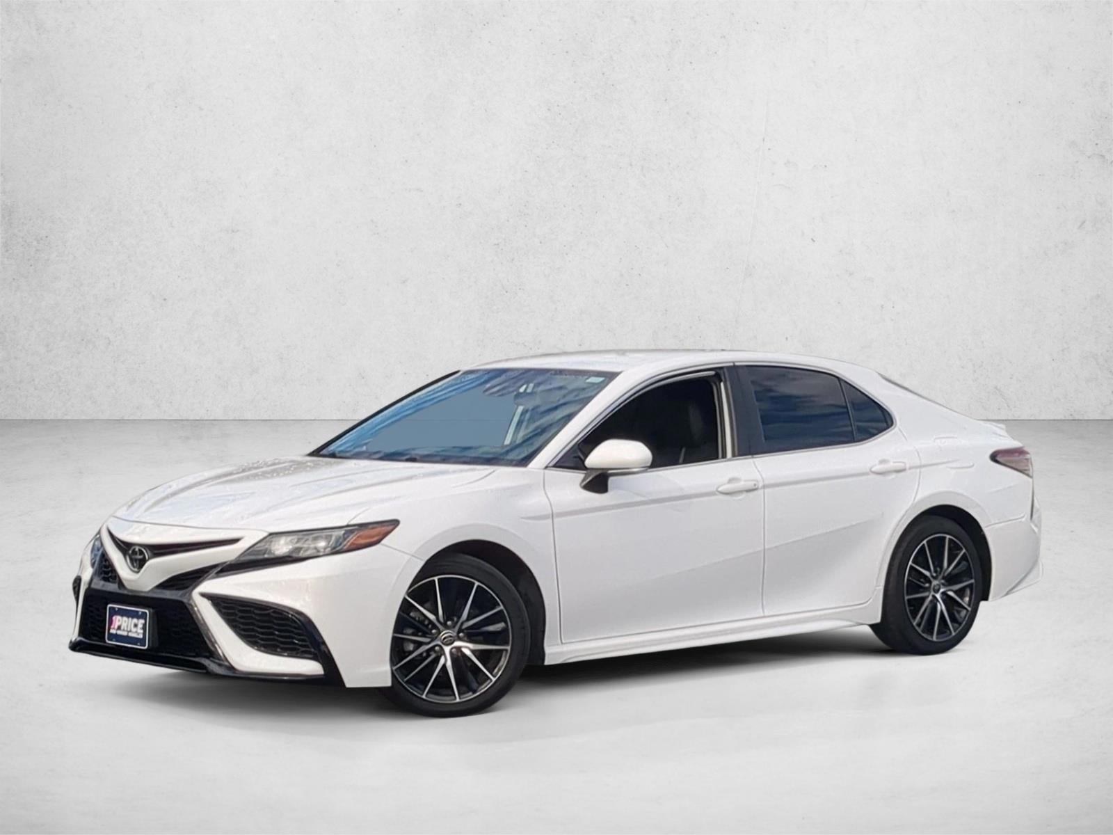 Thumbnail: 2022 Toyota Camry - 1