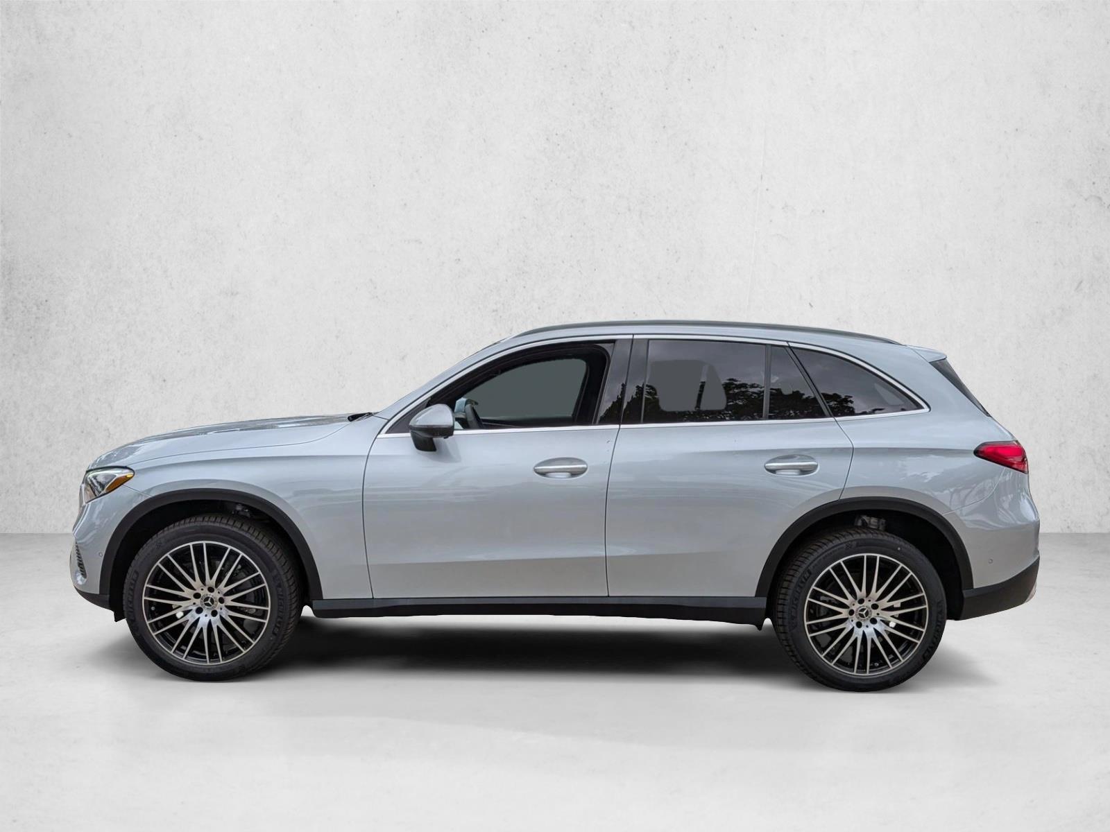 Thumbnail: 2026 Mercedes-Benz GLC - 2