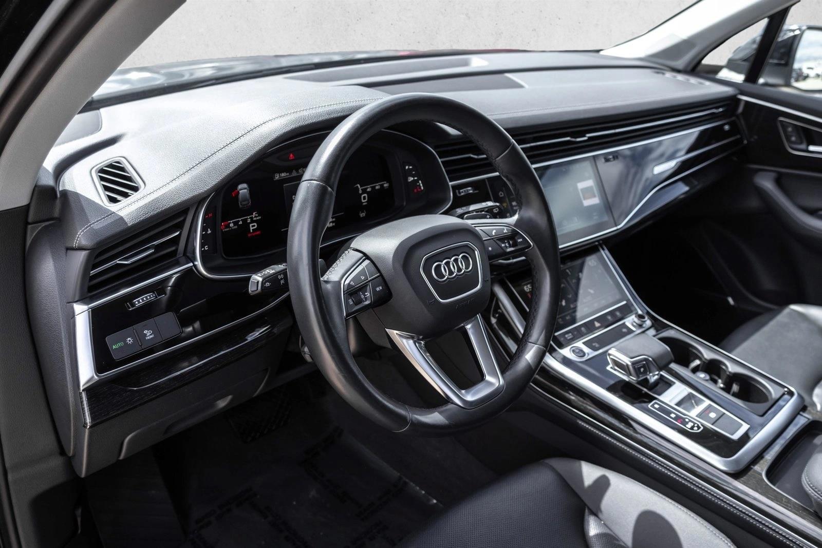 Thumbnail: 2023 Audi Q7 - 3