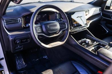 2022 Jeep Wagoneer