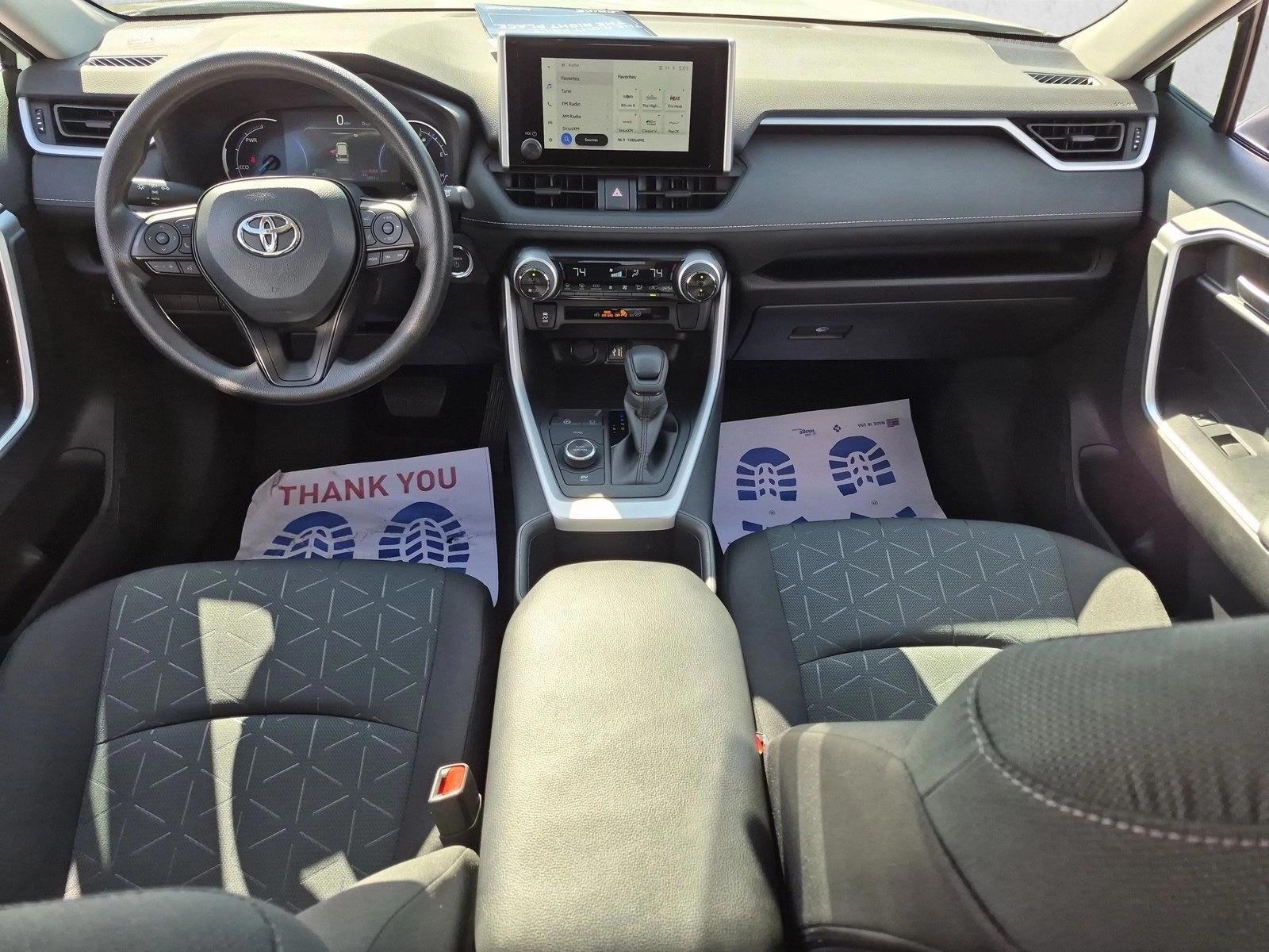 Thumbnail: 2025 Toyota RAV4 - 4