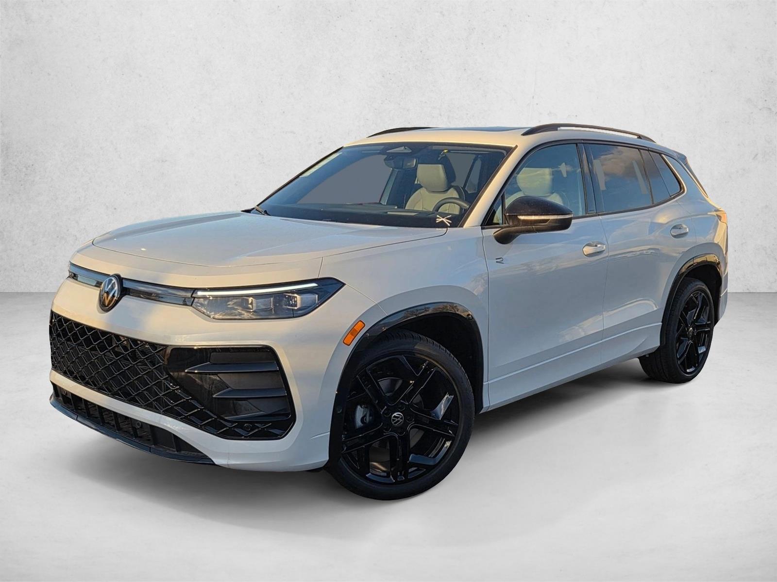 Thumbnail: 2026 Volkswagen Tiguan - 1