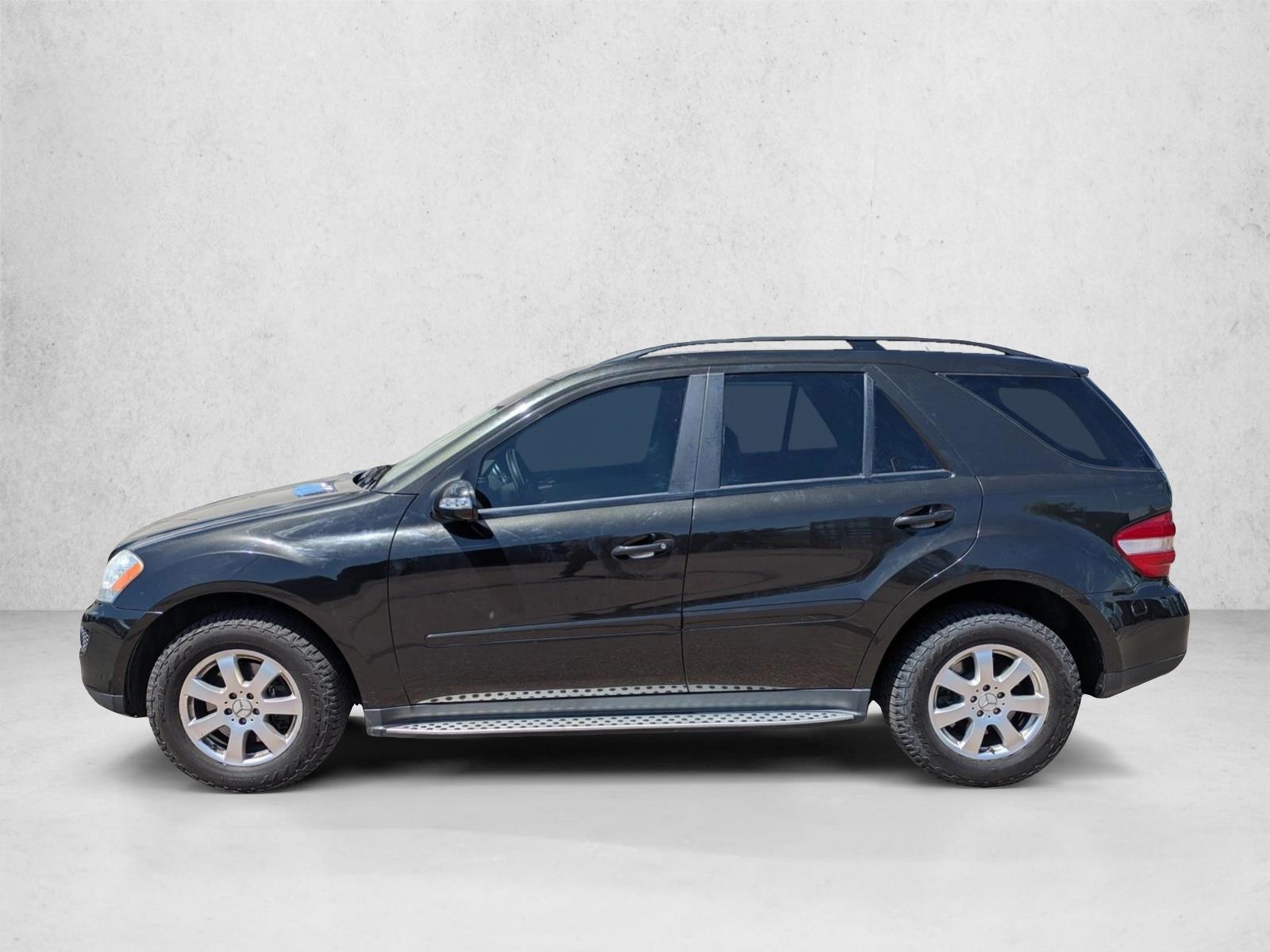 Thumbnail: 2007 Mercedes-Benz M-Class - 2
