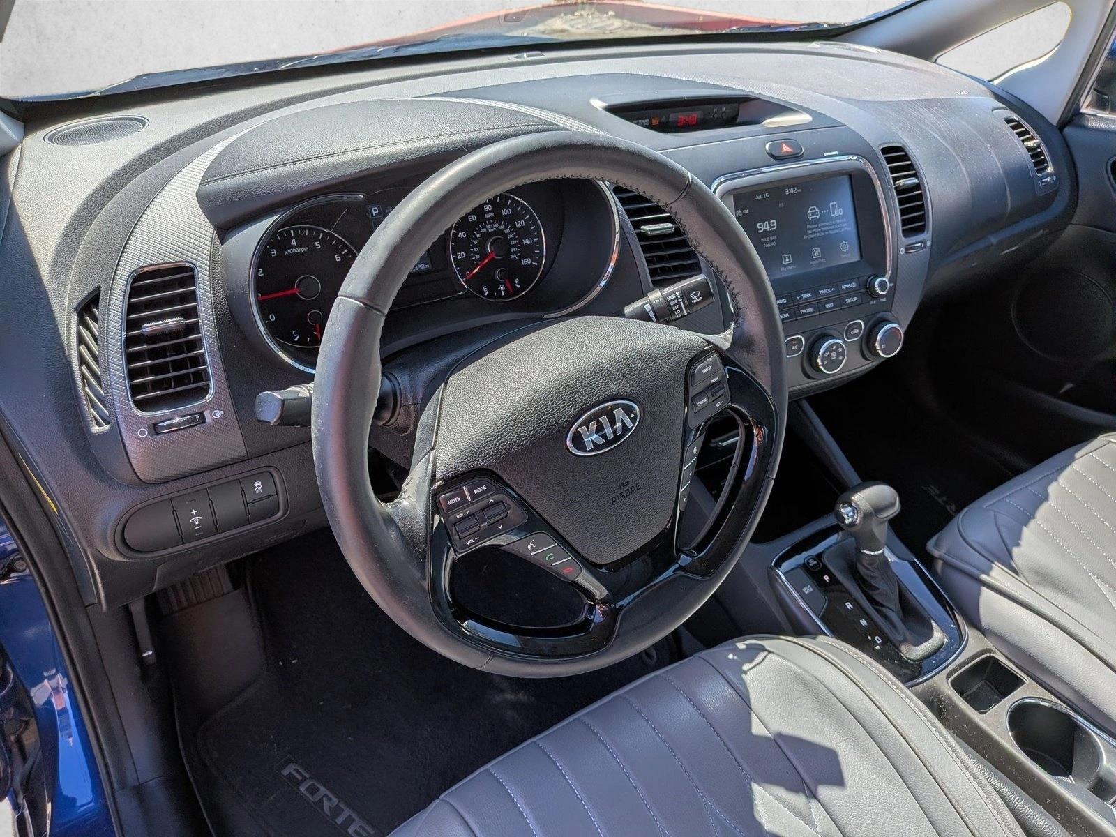 Thumbnail: 2018 Kia Forte - 3