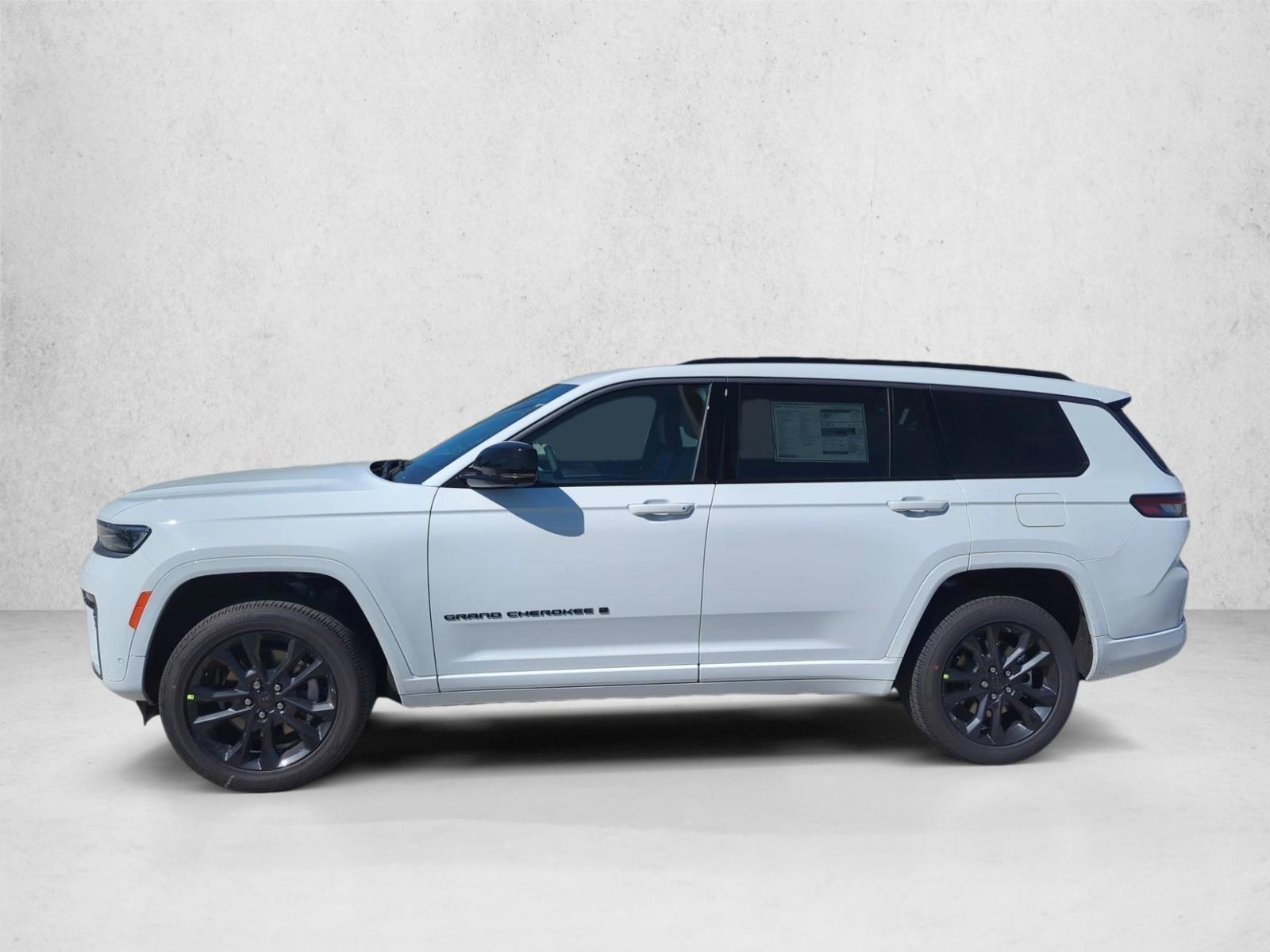 Thumbnail: 2026 Jeep Grand Cherokee L - 2