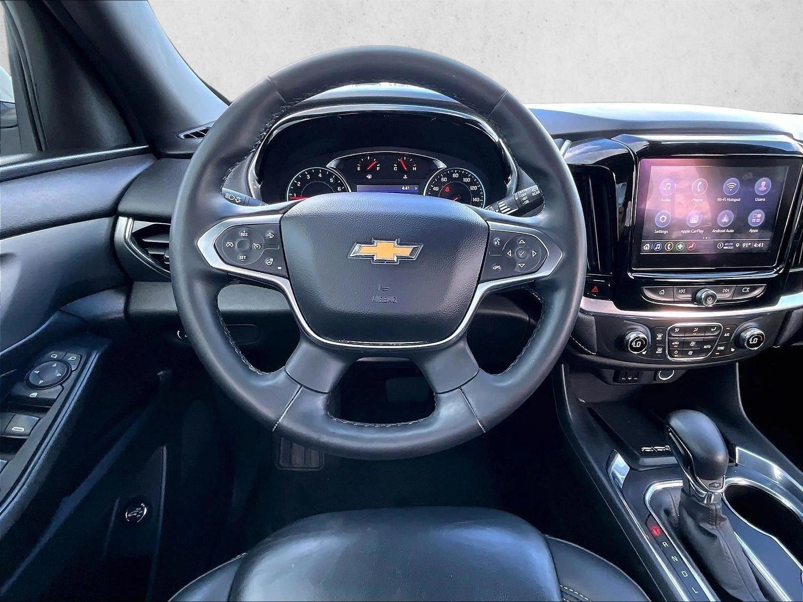 Thumbnail: 2023 Chevrolet Traverse - 3